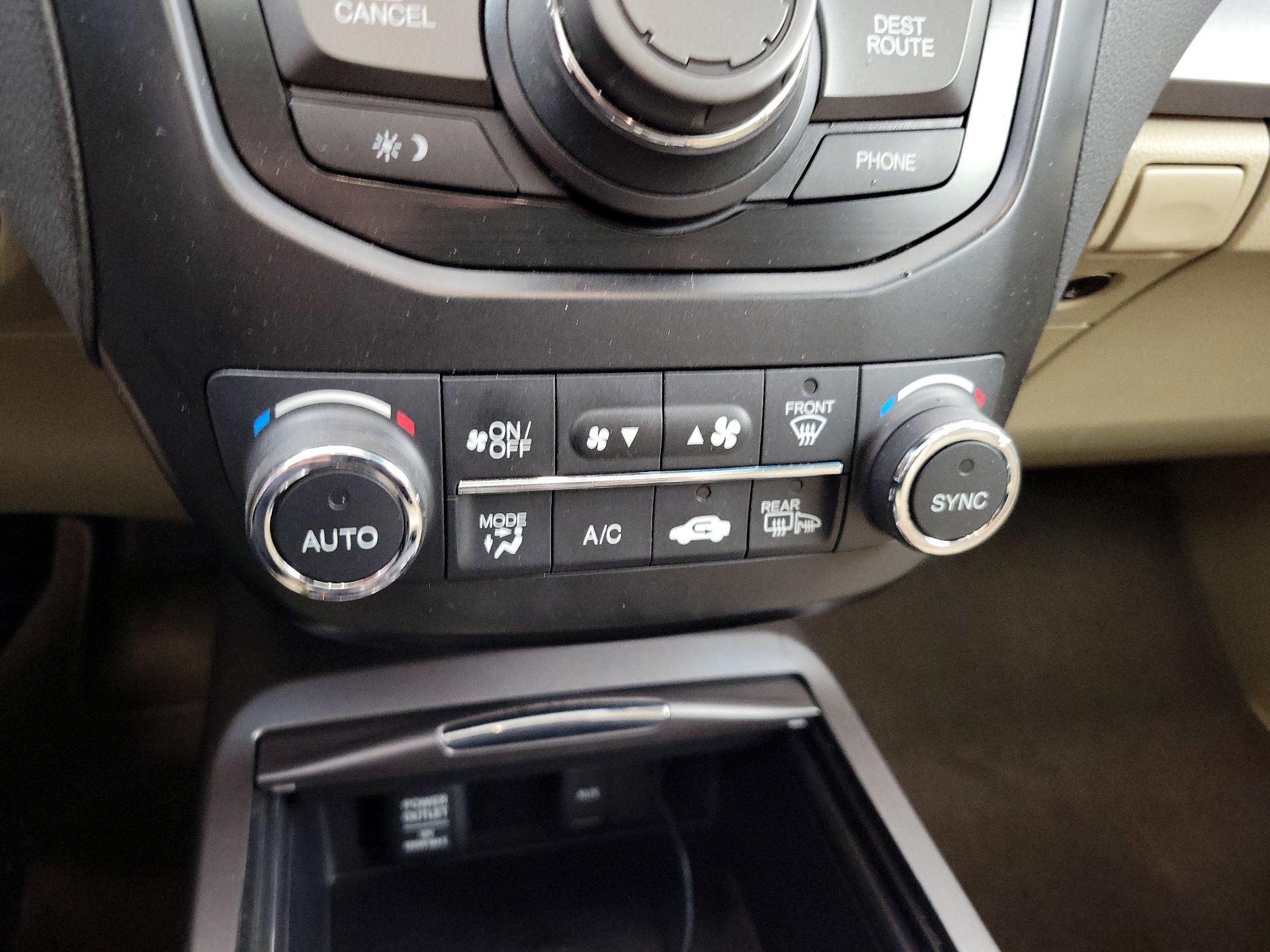 Thumbnail: 2015 Acura RDX - 17