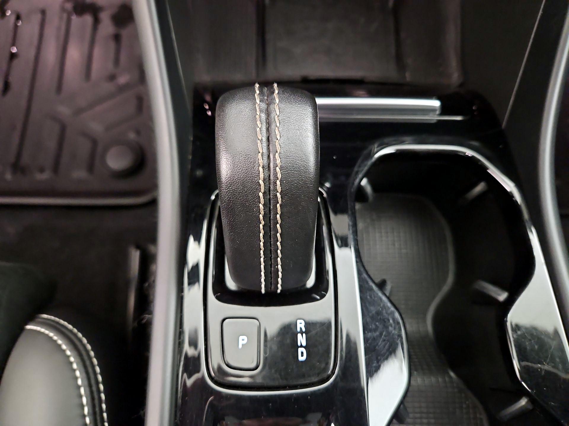 Thumbnail: 2021 Volvo XC40 - 18