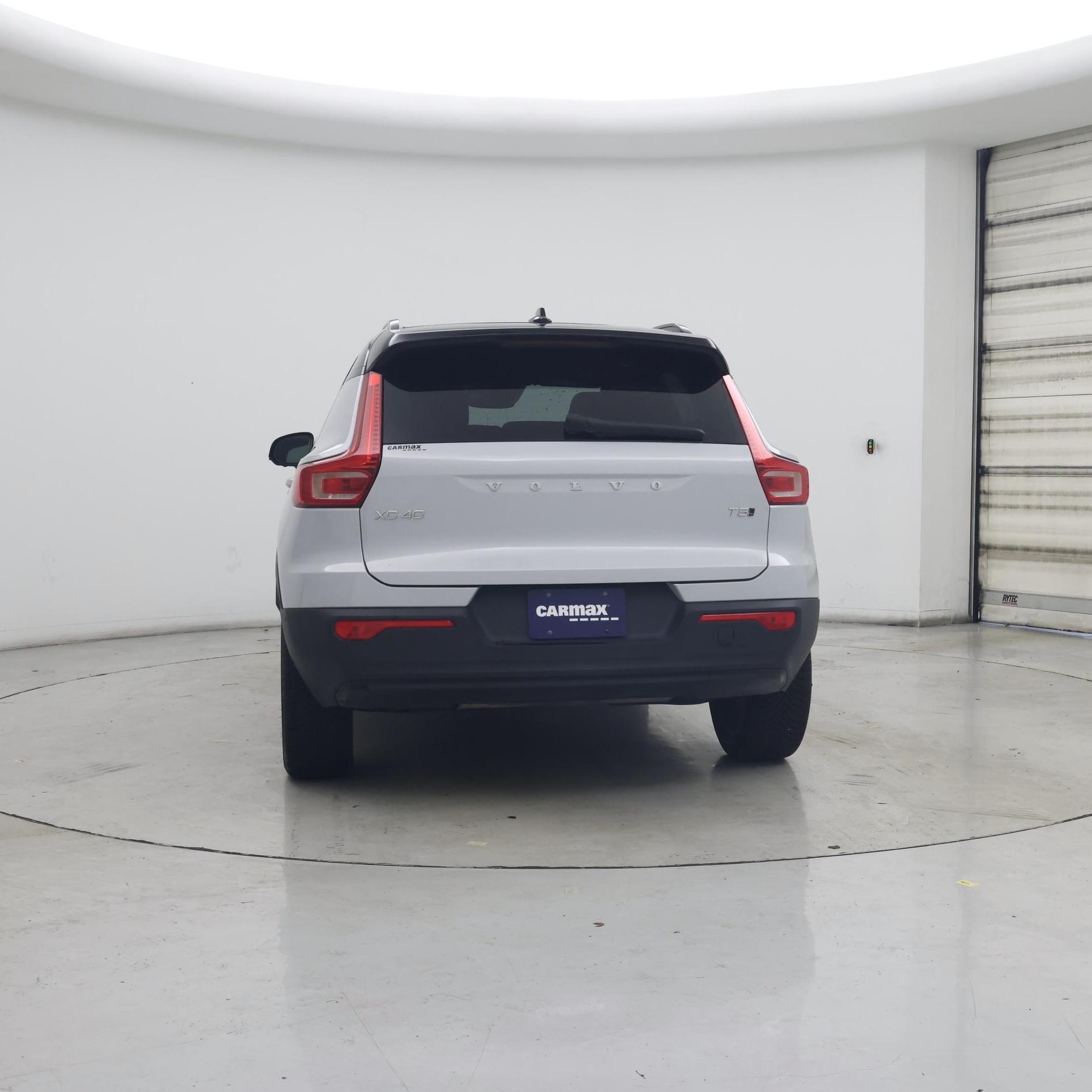 Thumbnail: 2021 Volvo XC40 - 6
