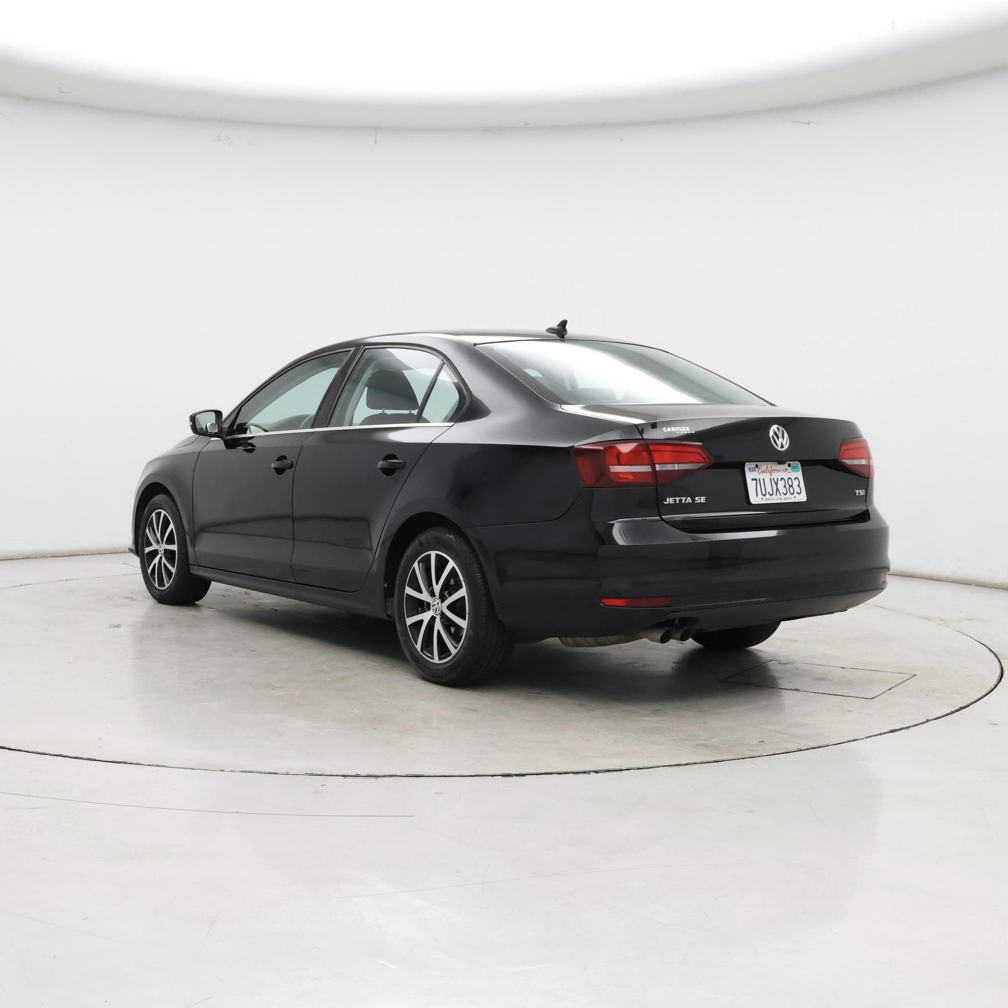 Thumbnail: 2017 Volkswagen Jetta - 2