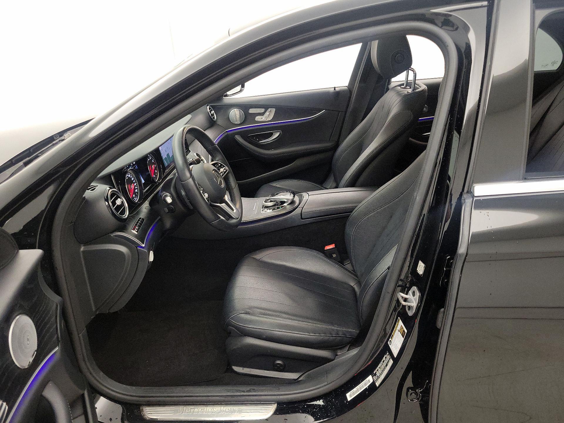Thumbnail: 2019 Mercedes-Benz E-Class - 11