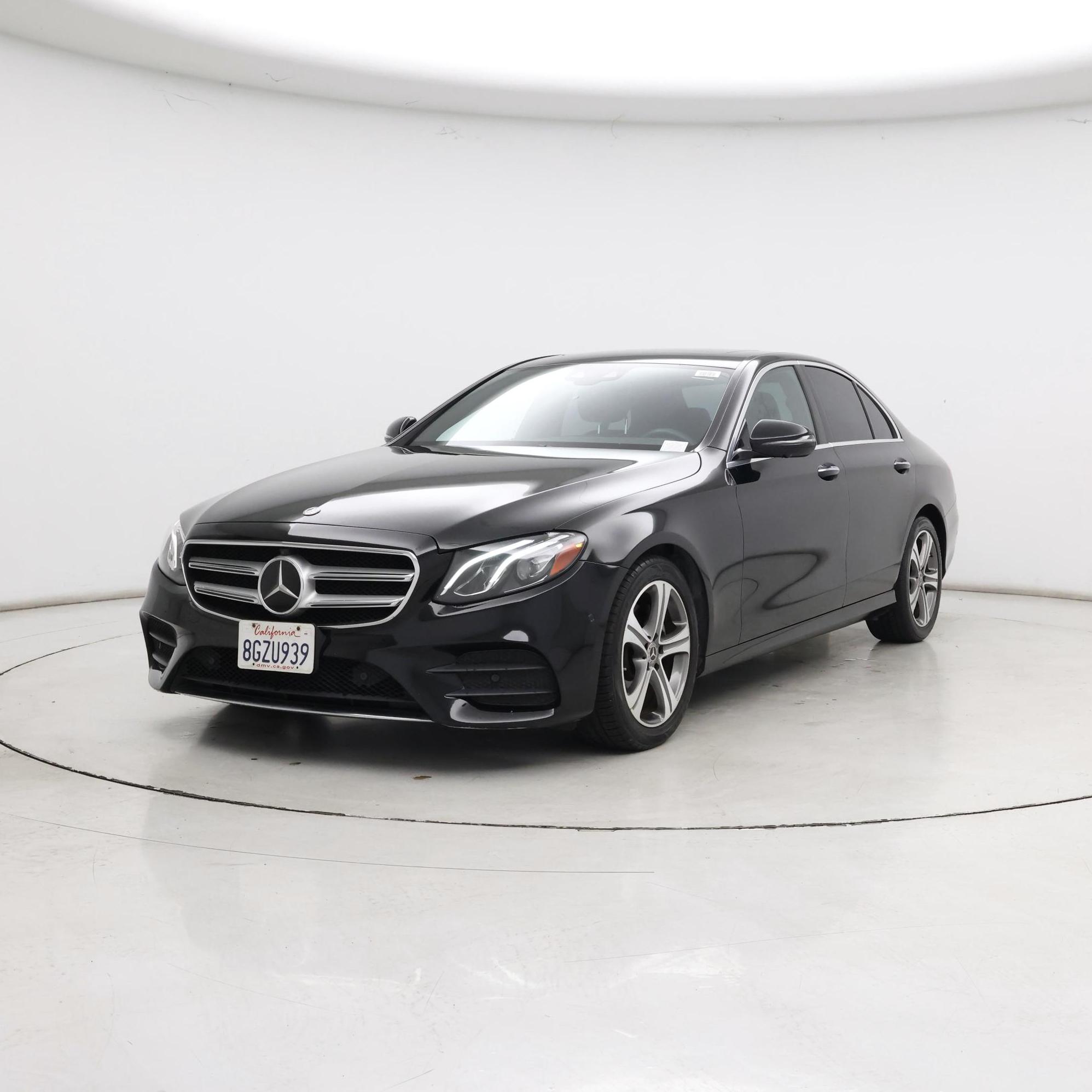 Thumbnail: 2019 Mercedes-Benz E-Class - 4