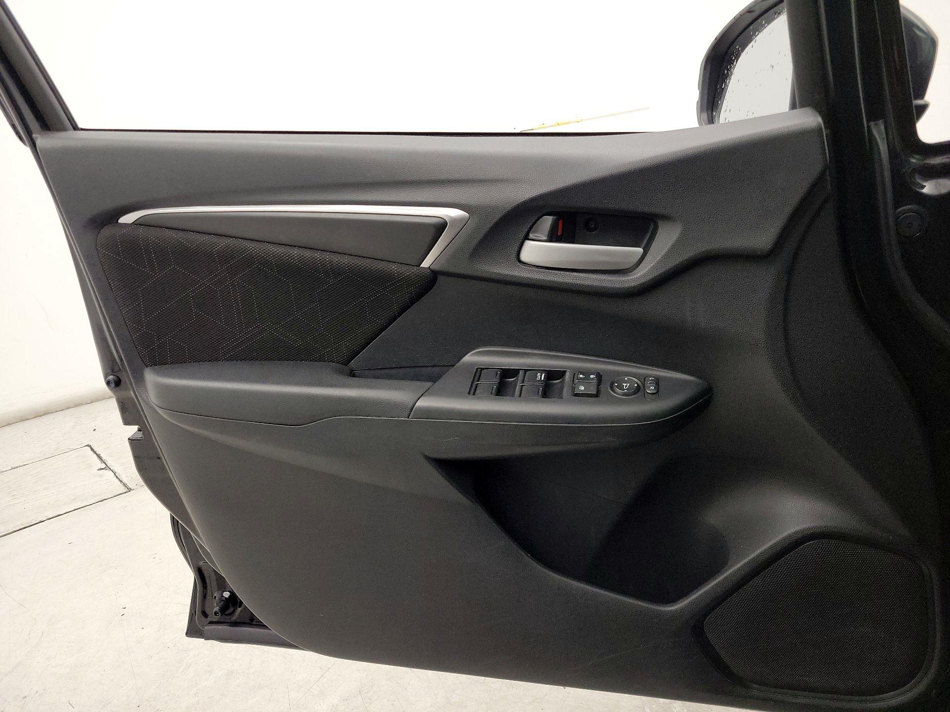 Thumbnail: 2015 Honda Fit - 12