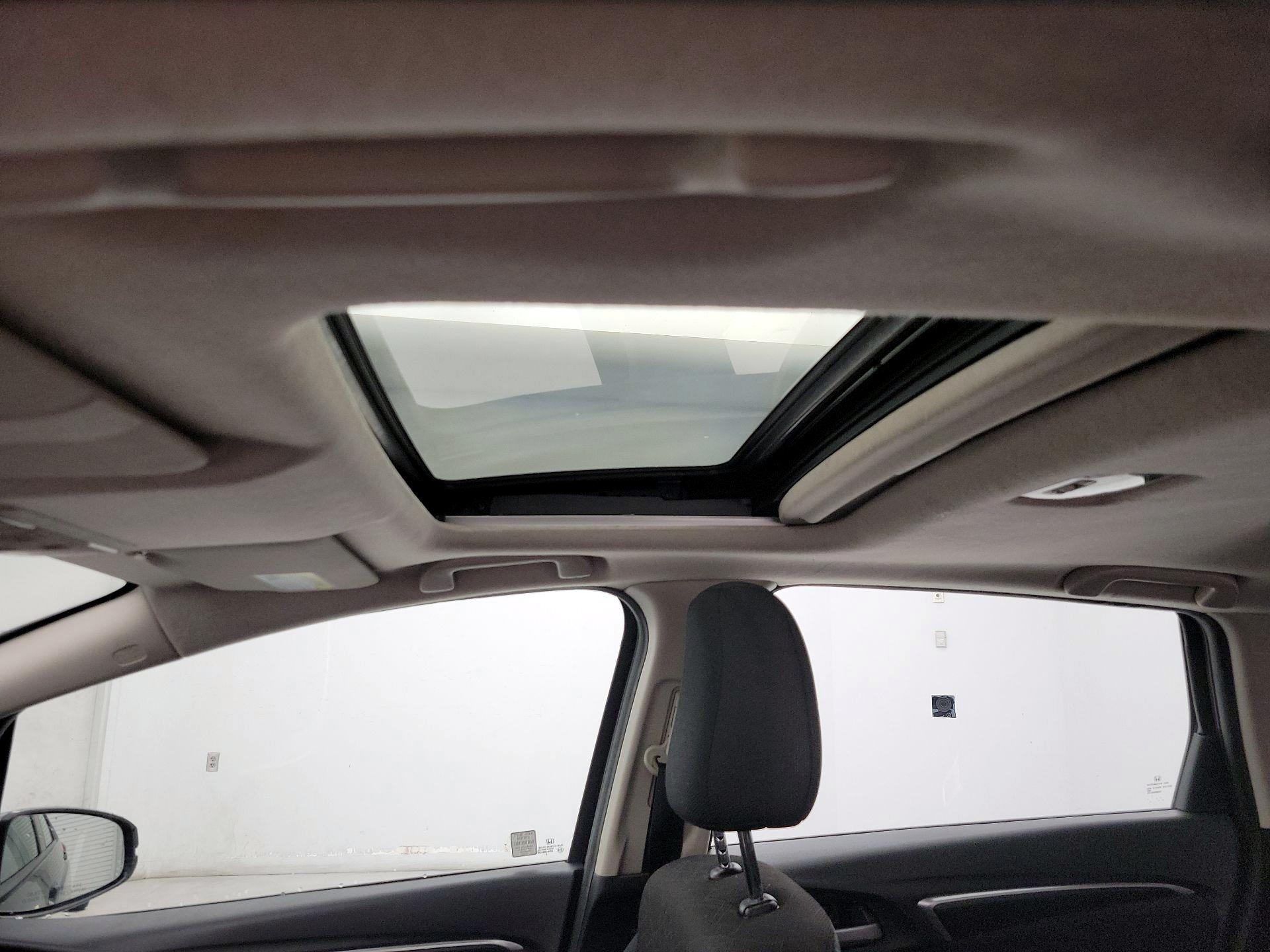 Thumbnail: 2015 Honda Fit - 19