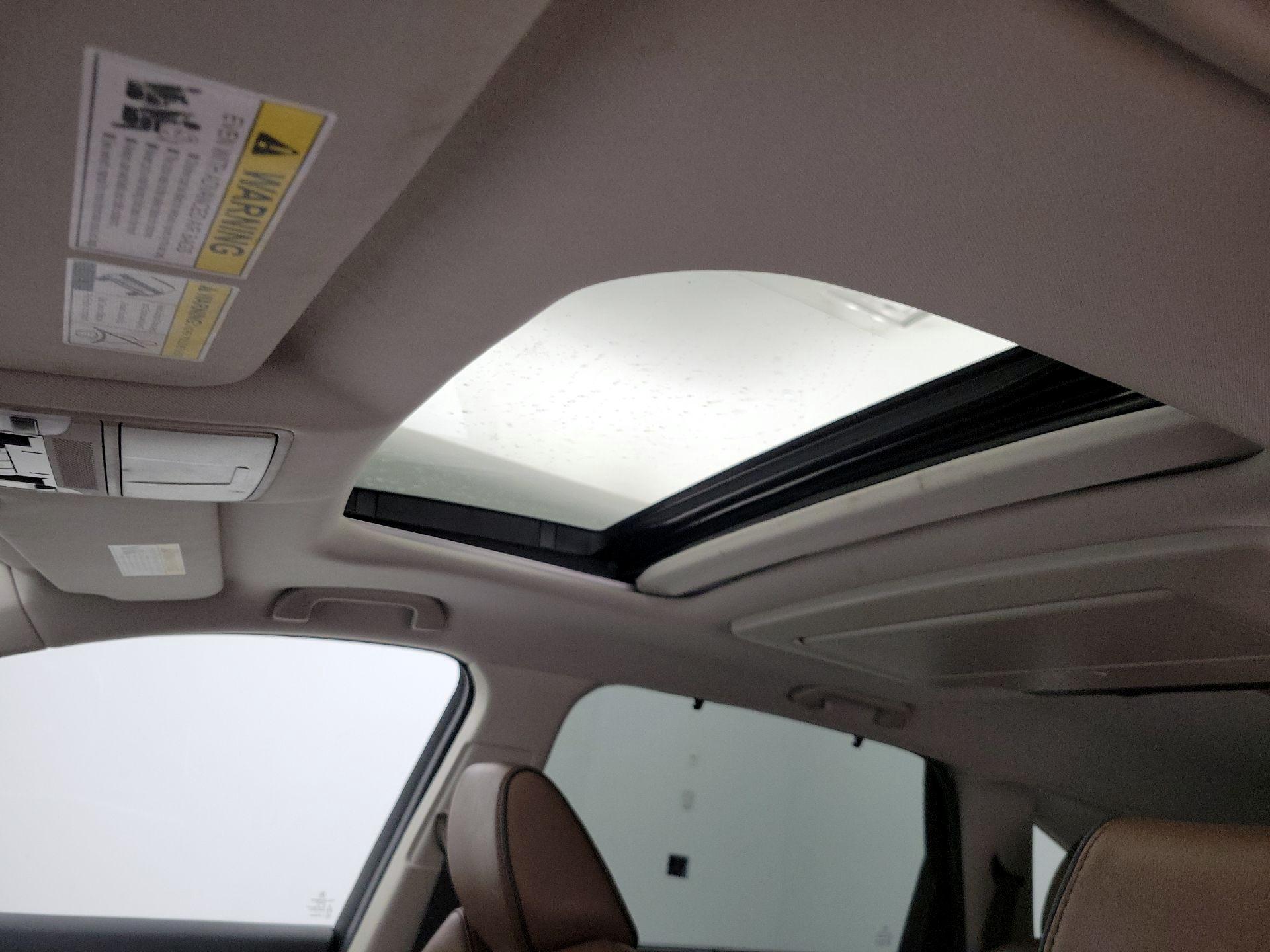 Thumbnail: 2019 Acura MDX - 20