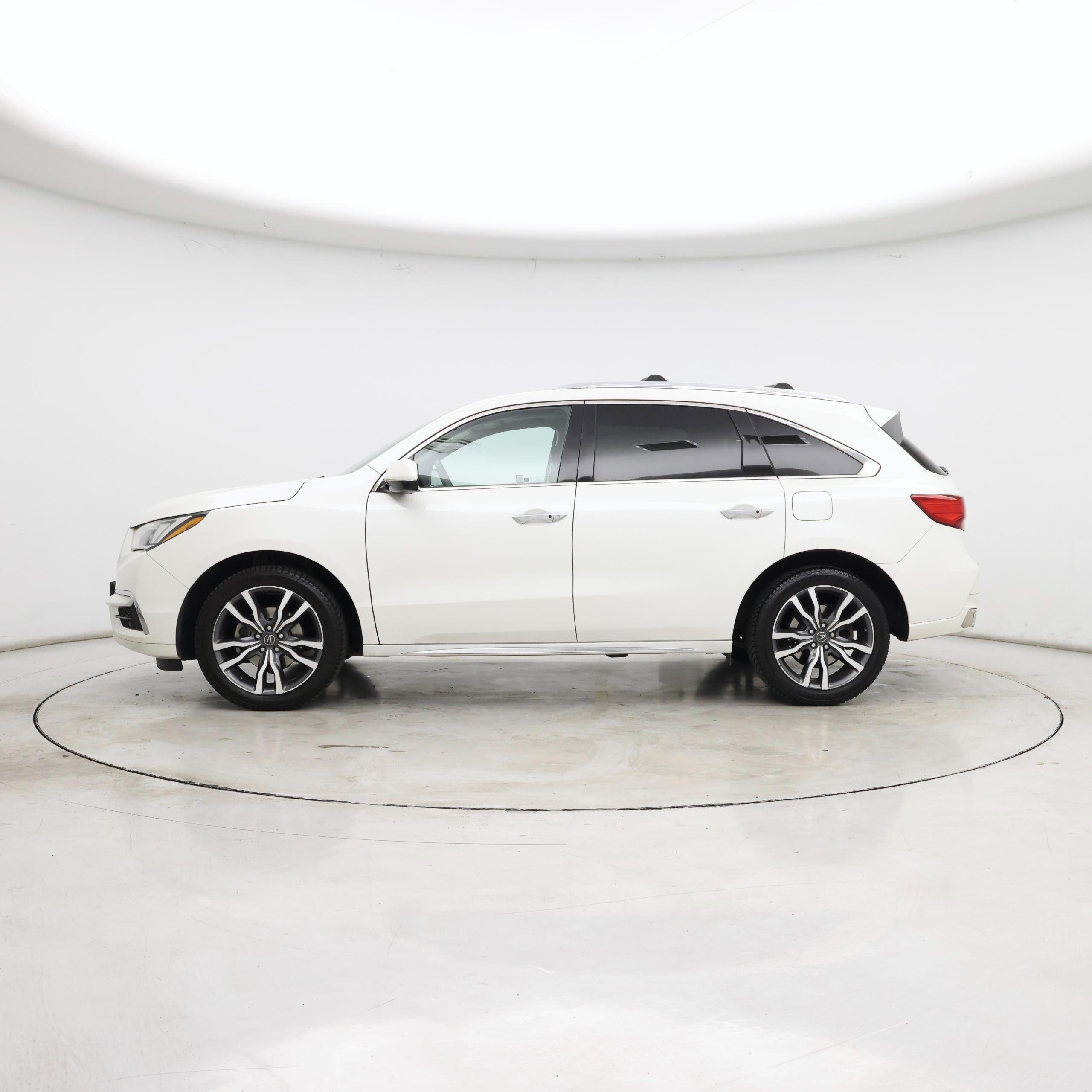 Thumbnail: 2019 Acura MDX - 3