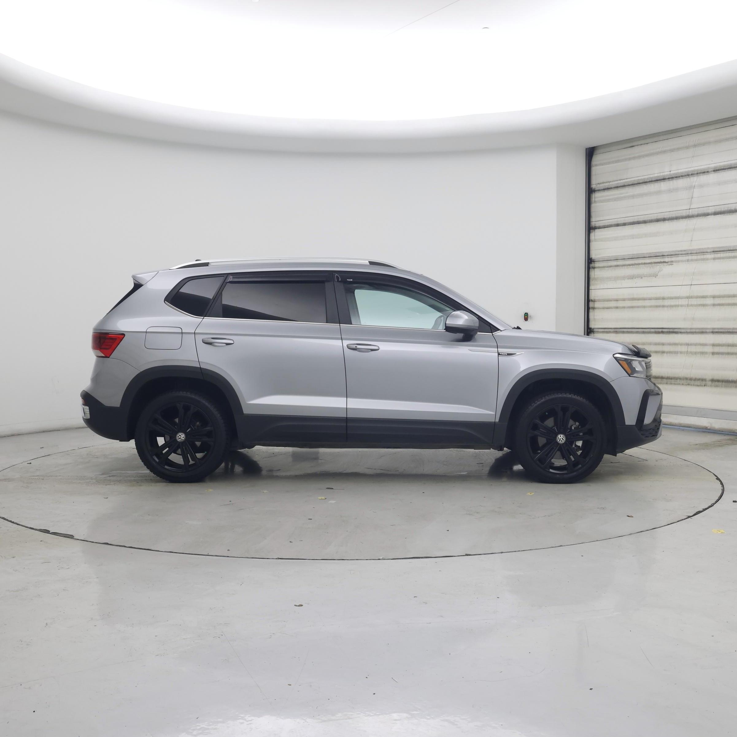 Thumbnail: 2022 Volkswagen Taos - 7
