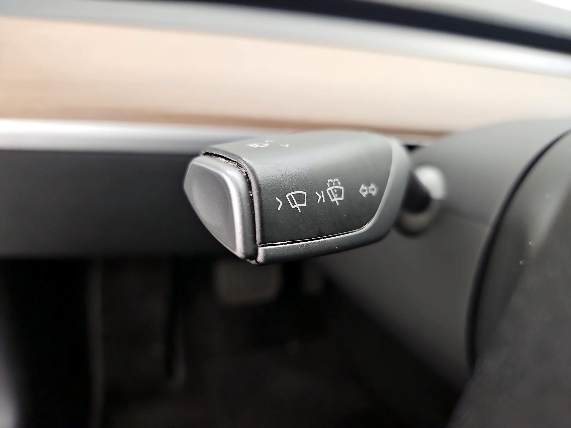 Thumbnail: 2023 Tesla Model 3 - 13