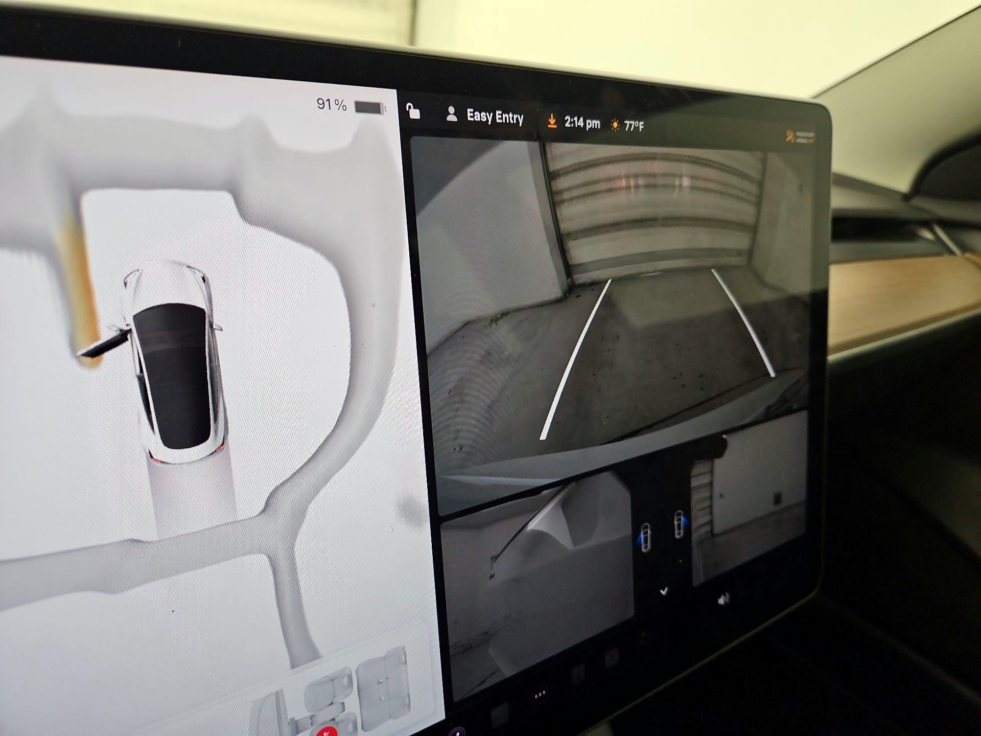 Thumbnail: 2023 Tesla Model 3 - 14