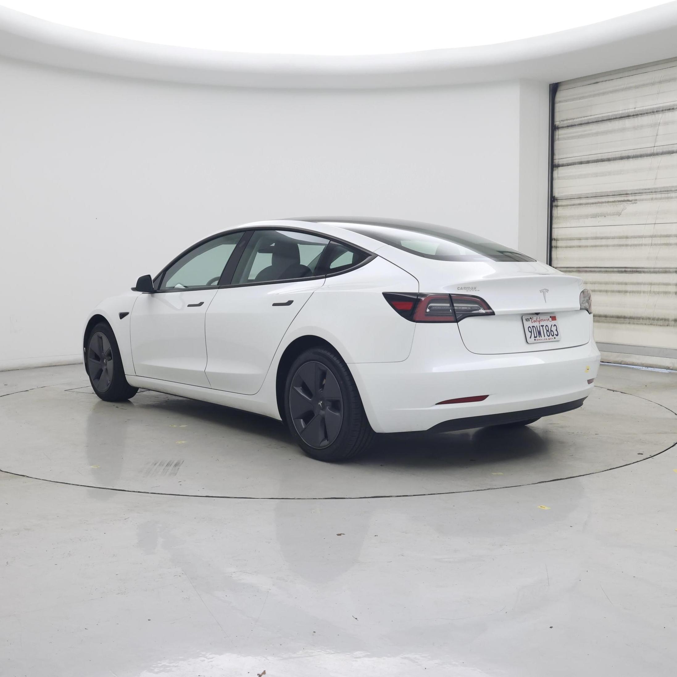 Thumbnail: 2023 Tesla Model 3 - 2