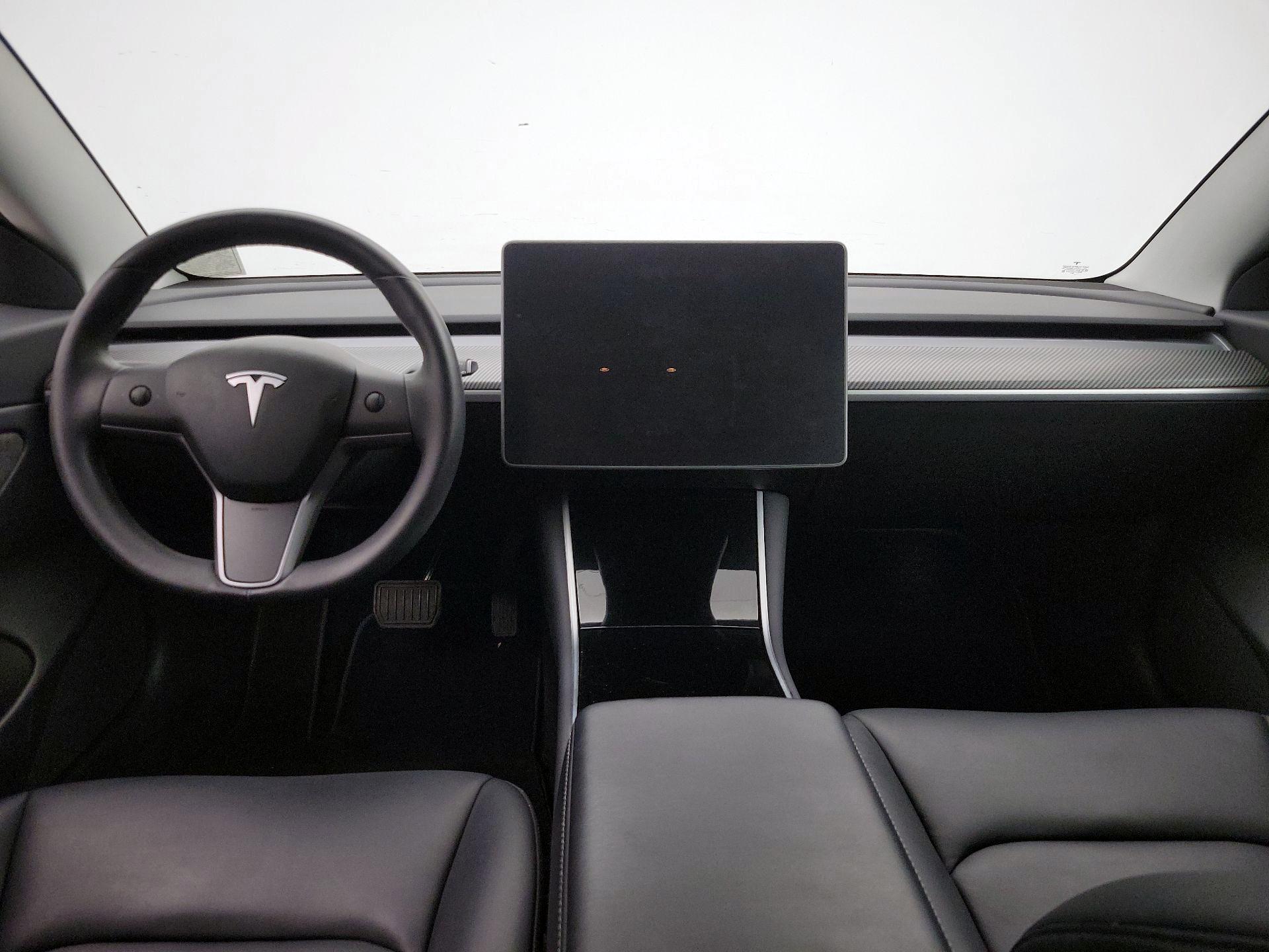 Thumbnail: 2020 Tesla Model 3 - 9
