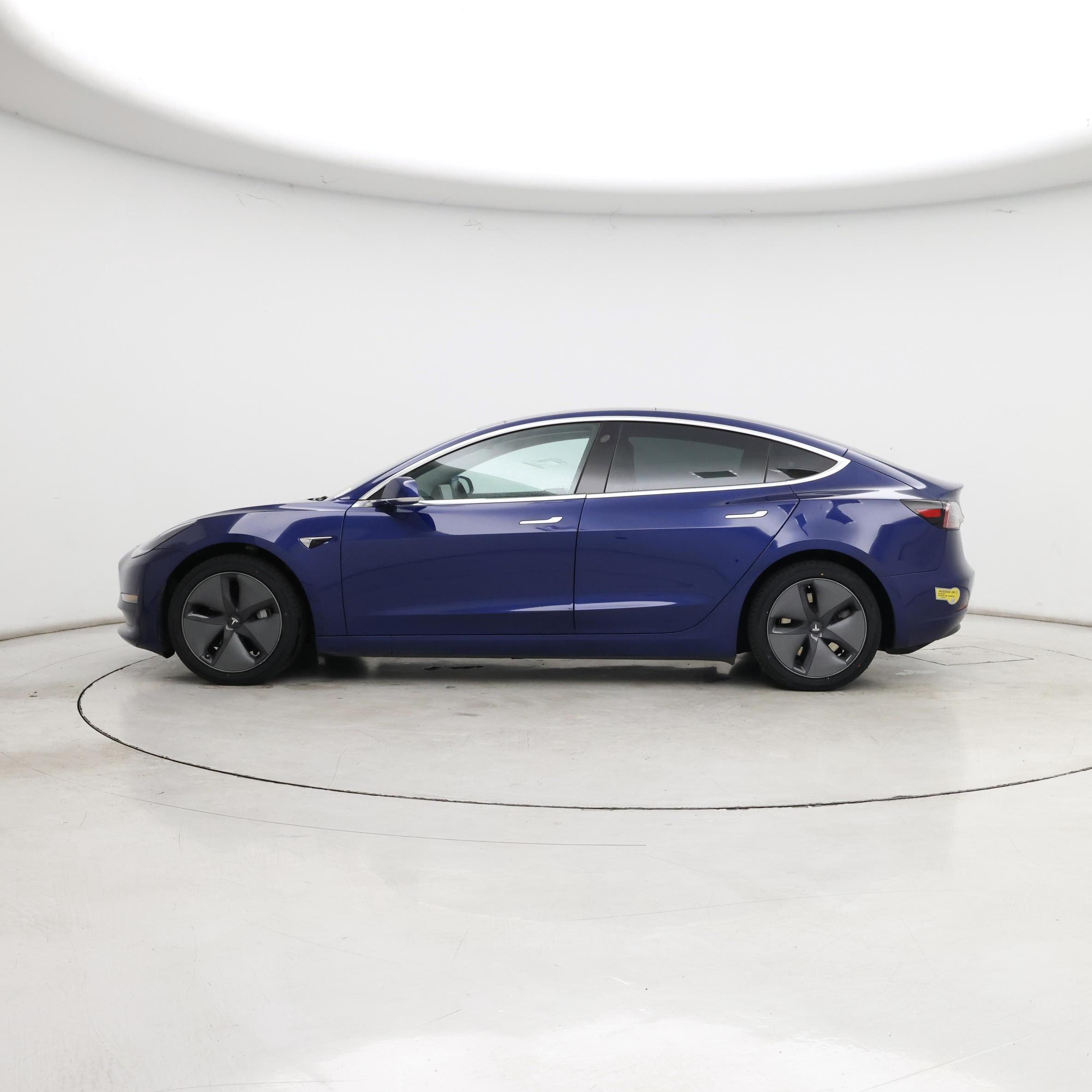 Thumbnail: 2020 Tesla Model 3 - 3
