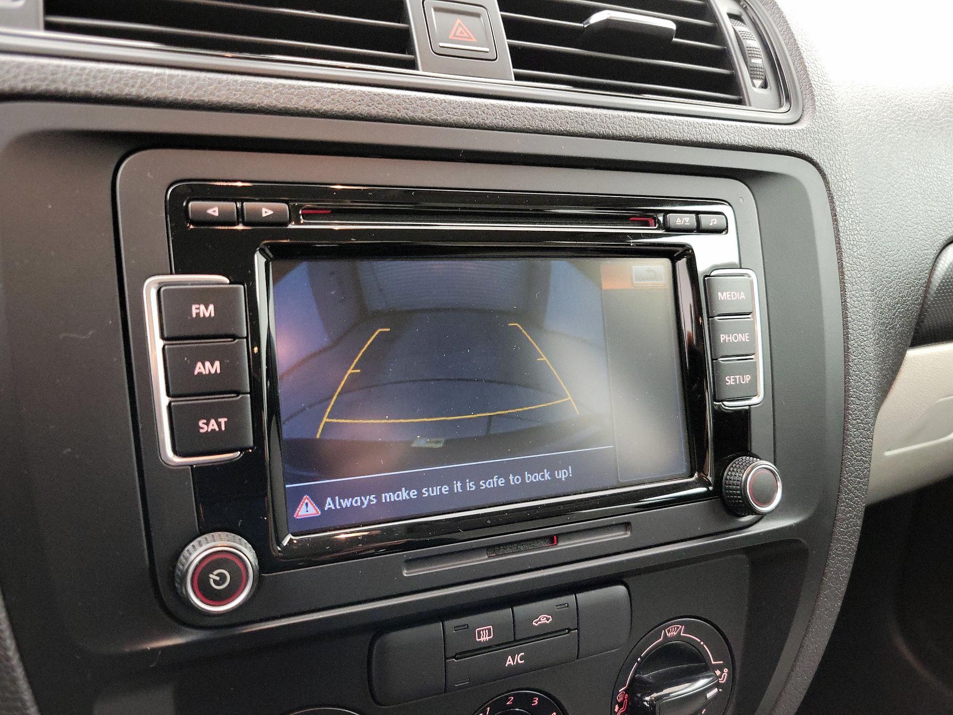 Thumbnail: 2015 Volkswagen Jetta - 14