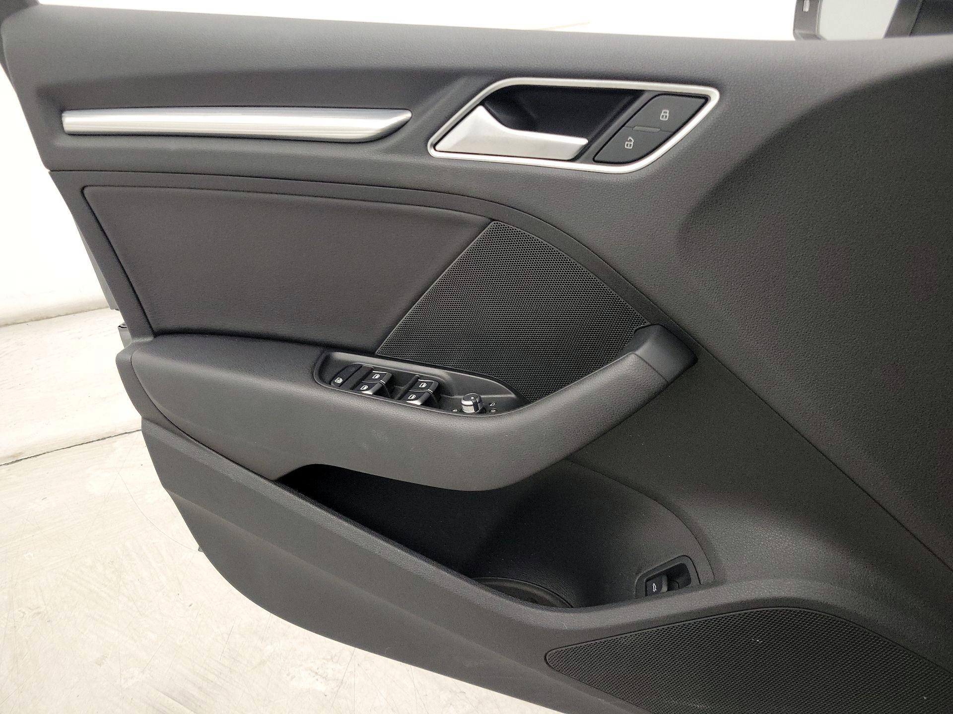 Thumbnail: 2015 Audi A3 - 12