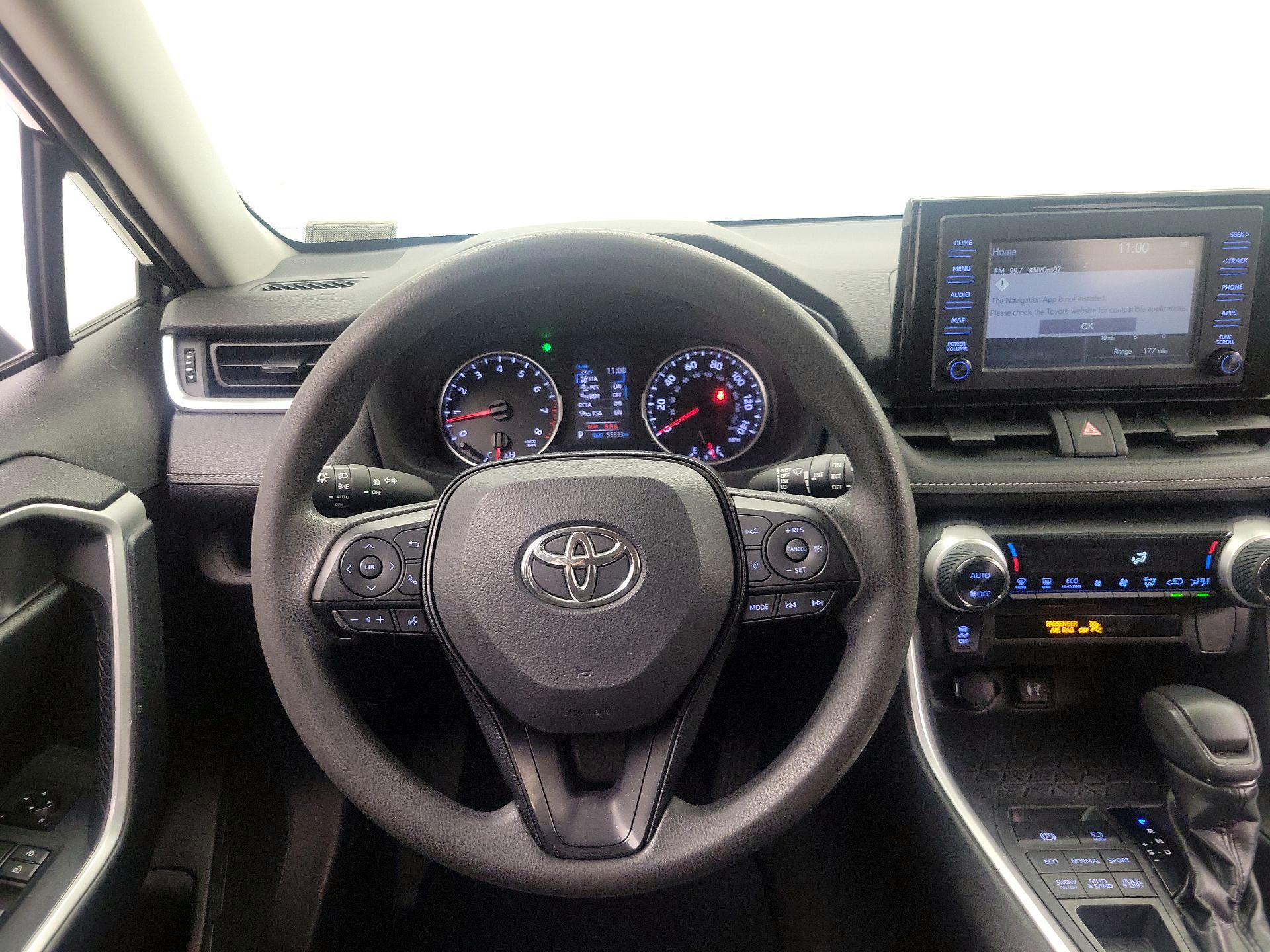 Thumbnail: 2019 Toyota RAV4 - 10