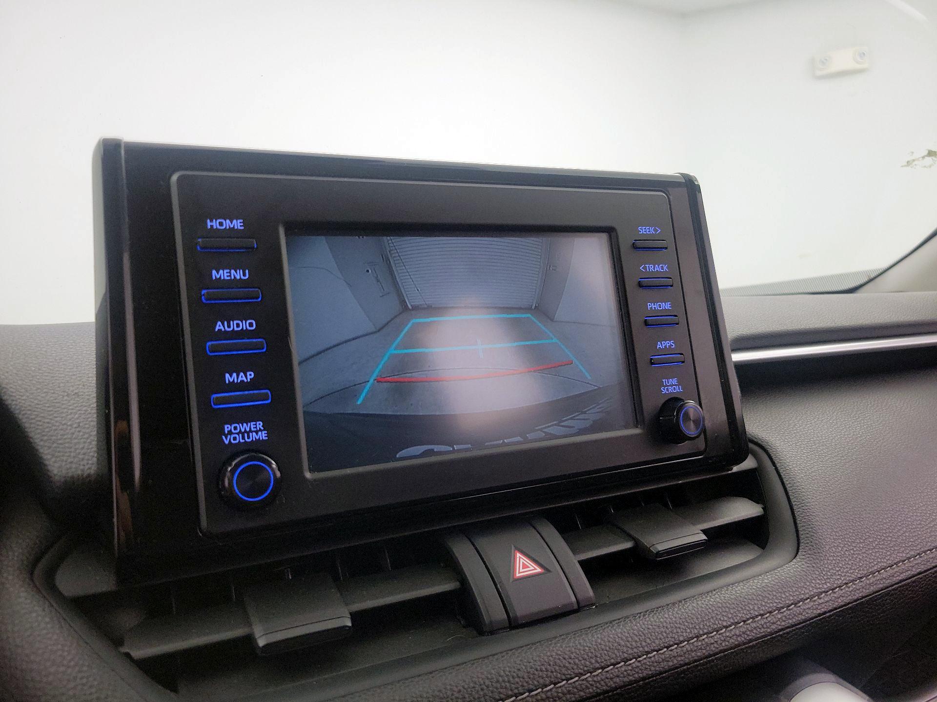 Thumbnail: 2019 Toyota RAV4 - 14