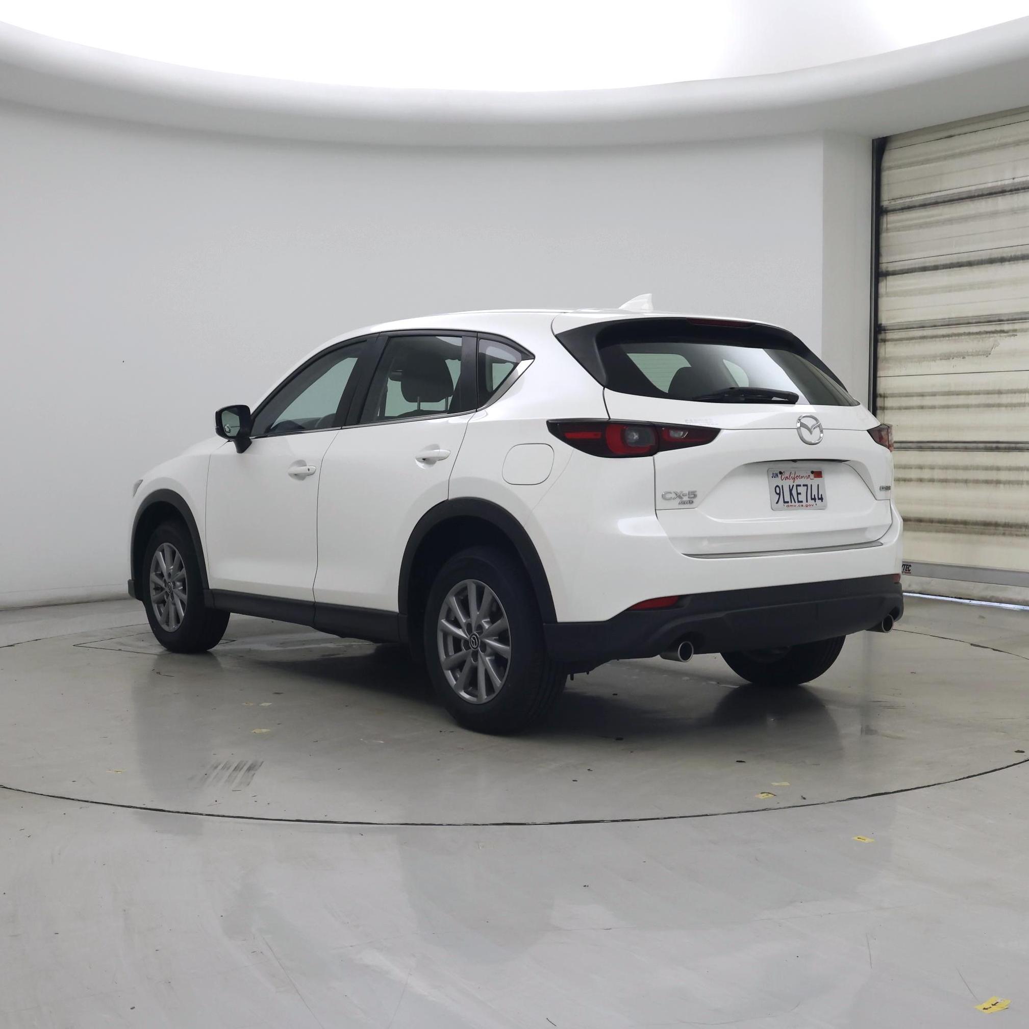 Thumbnail: 2022 Mazda CX-5 - 2