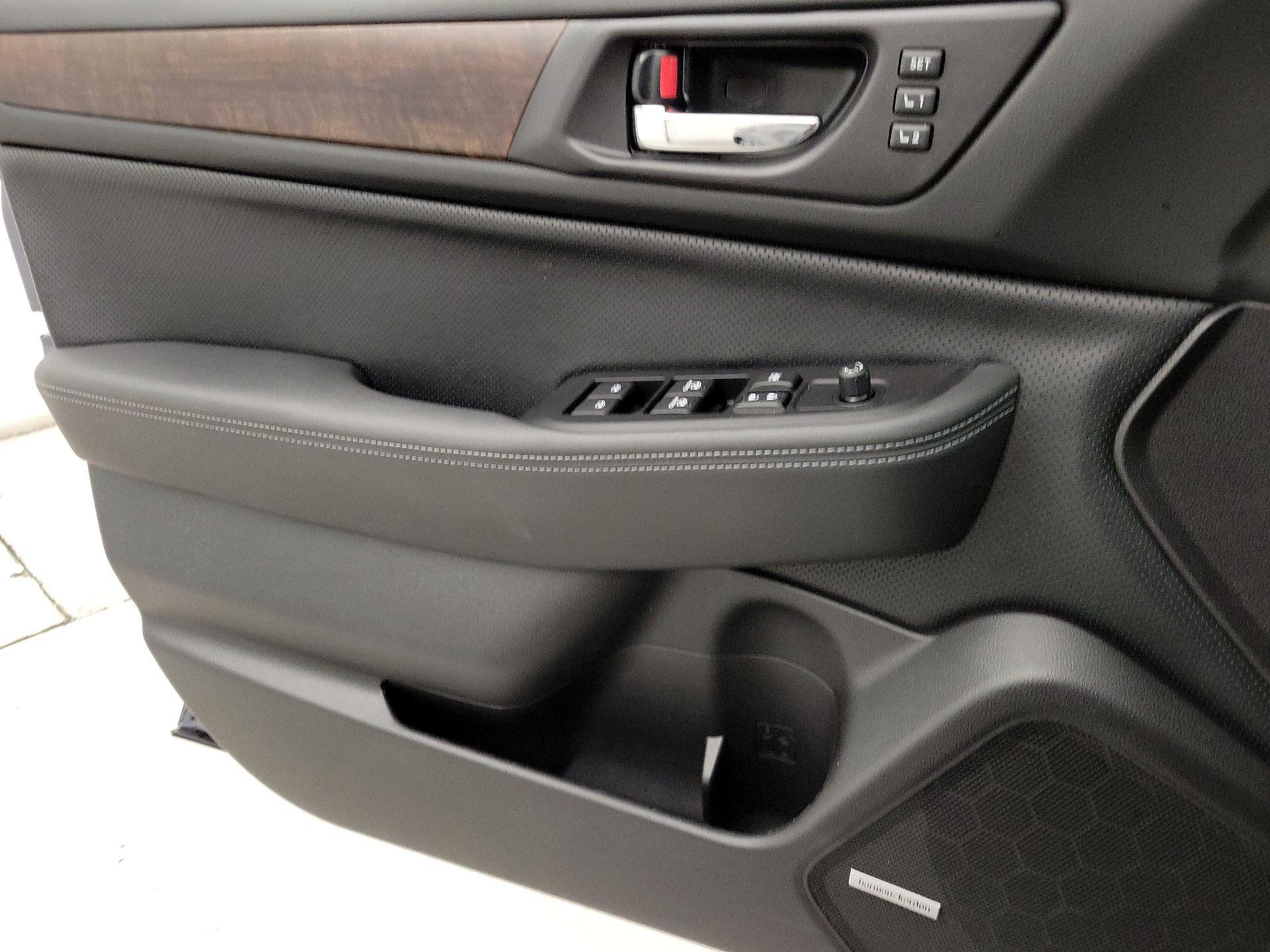 Thumbnail: 2016 Subaru Outback - 12