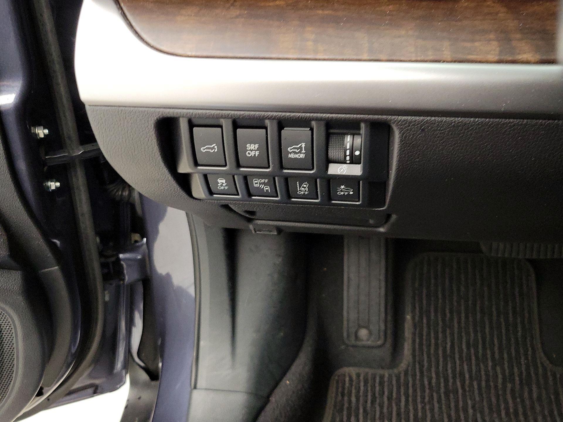 Thumbnail: 2016 Subaru Outback - 13