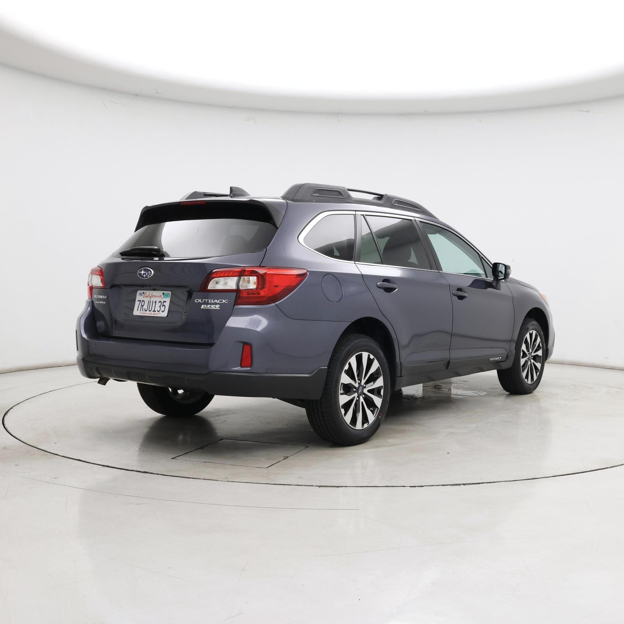 Thumbnail: 2016 Subaru Outback - 8
