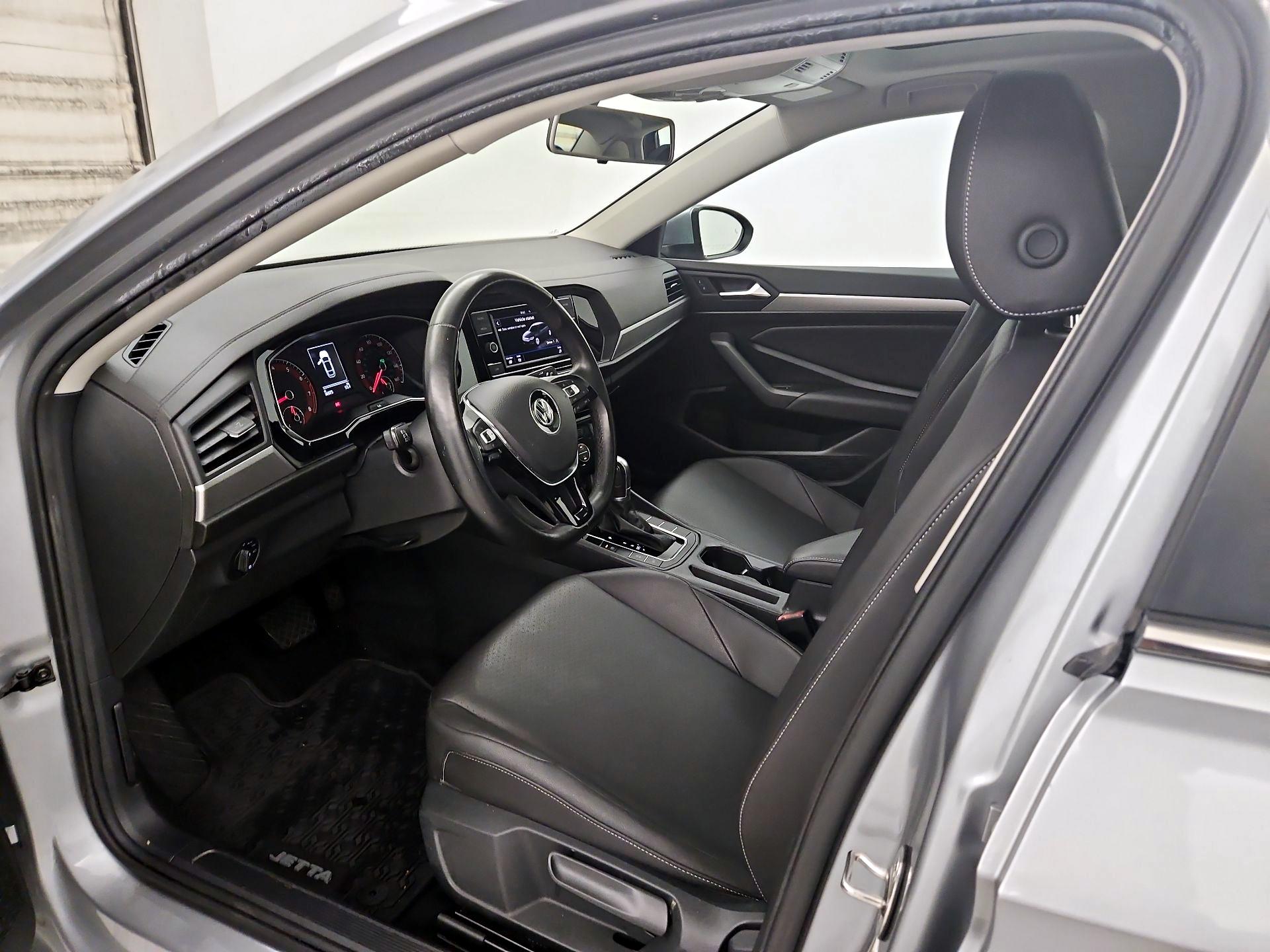 Thumbnail: 2019 Volkswagen Jetta - 11