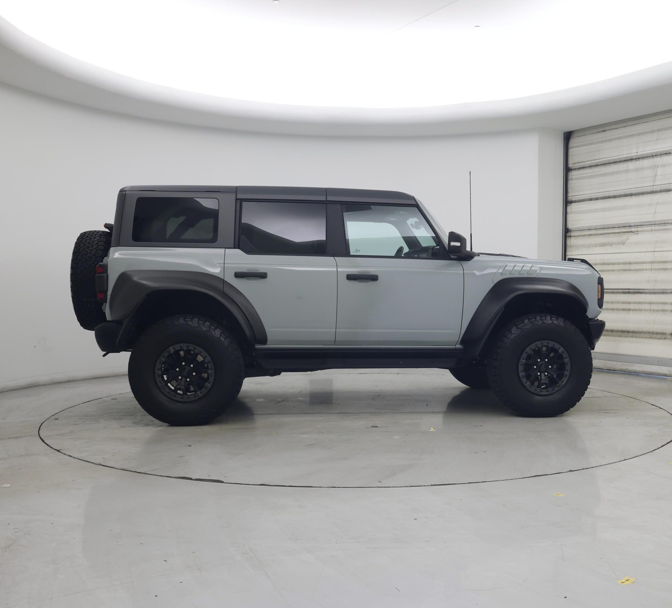 Thumbnail: 2024 Ford Bronco - 7