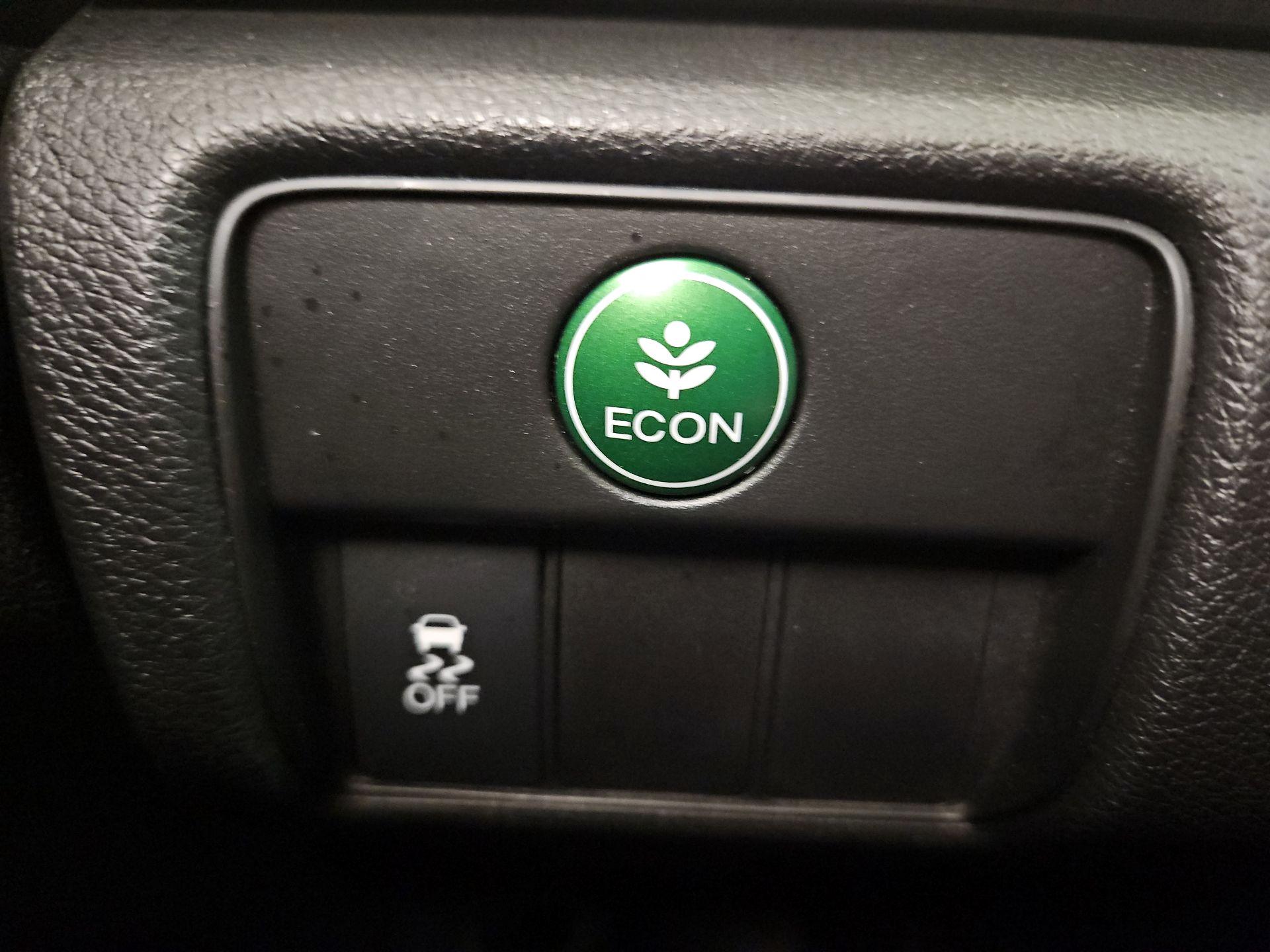 Thumbnail: 2014 Honda Accord - 13