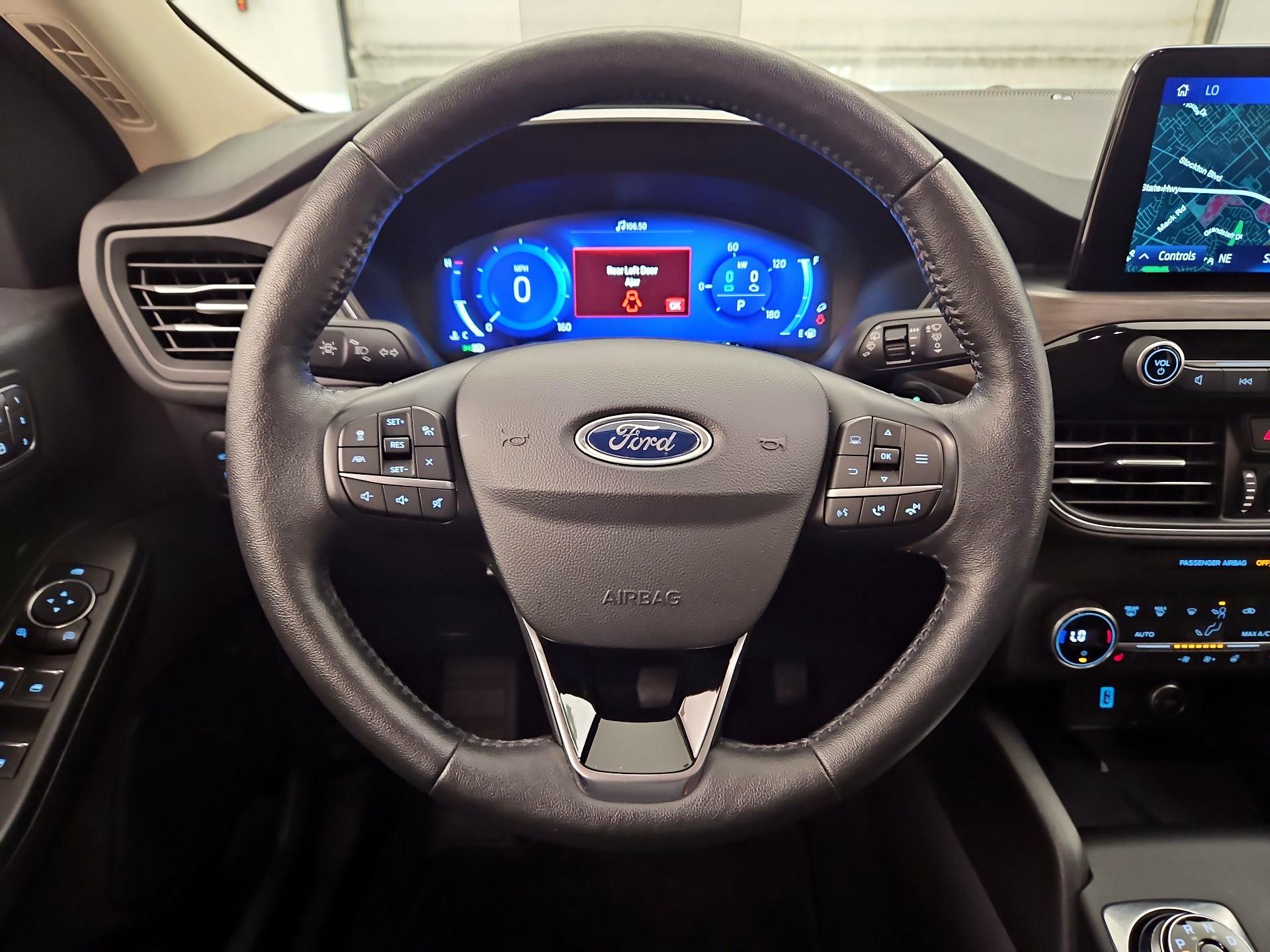 Thumbnail: 2020 Ford Escape - 10