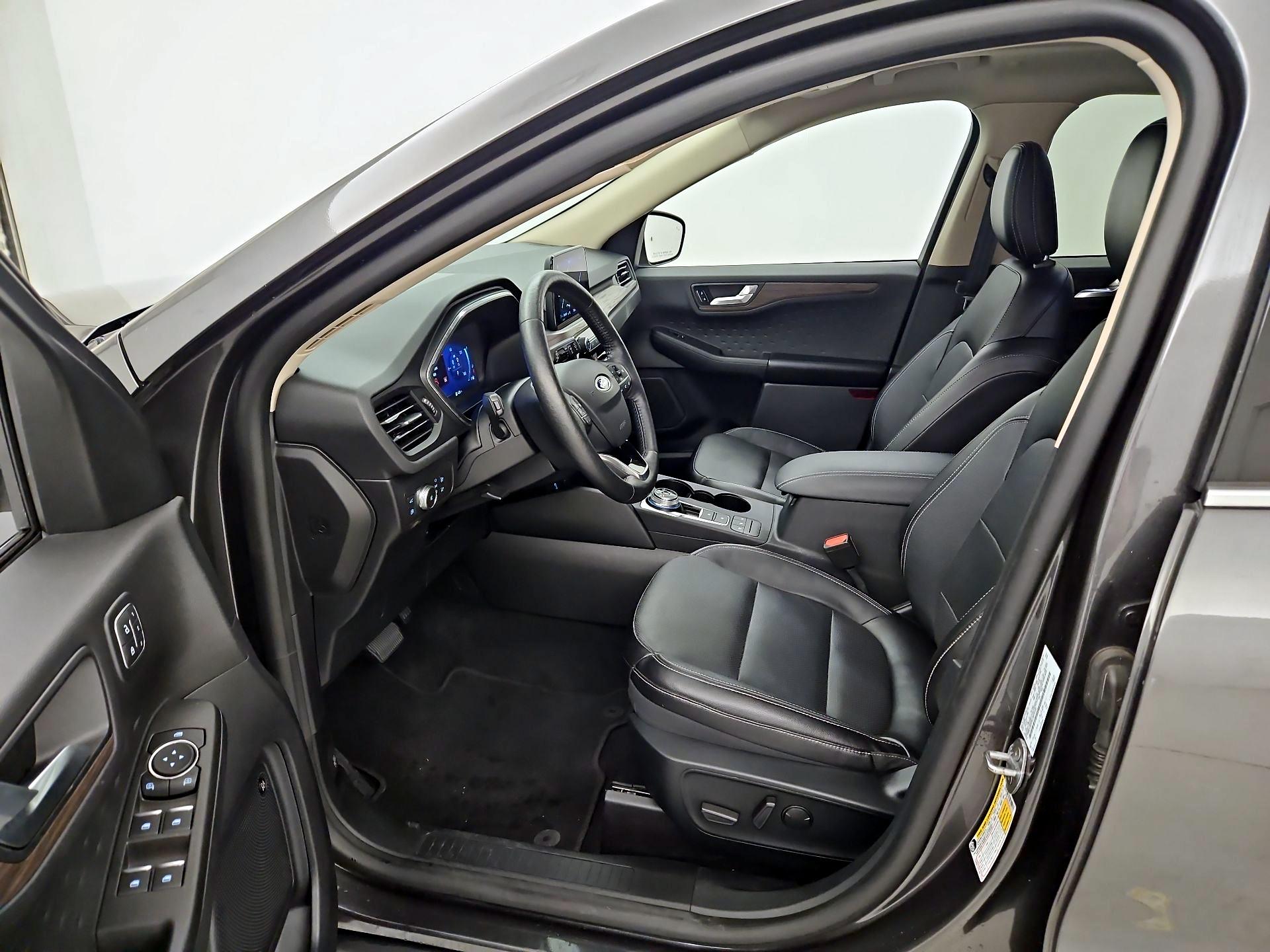 Thumbnail: 2020 Ford Escape - 11