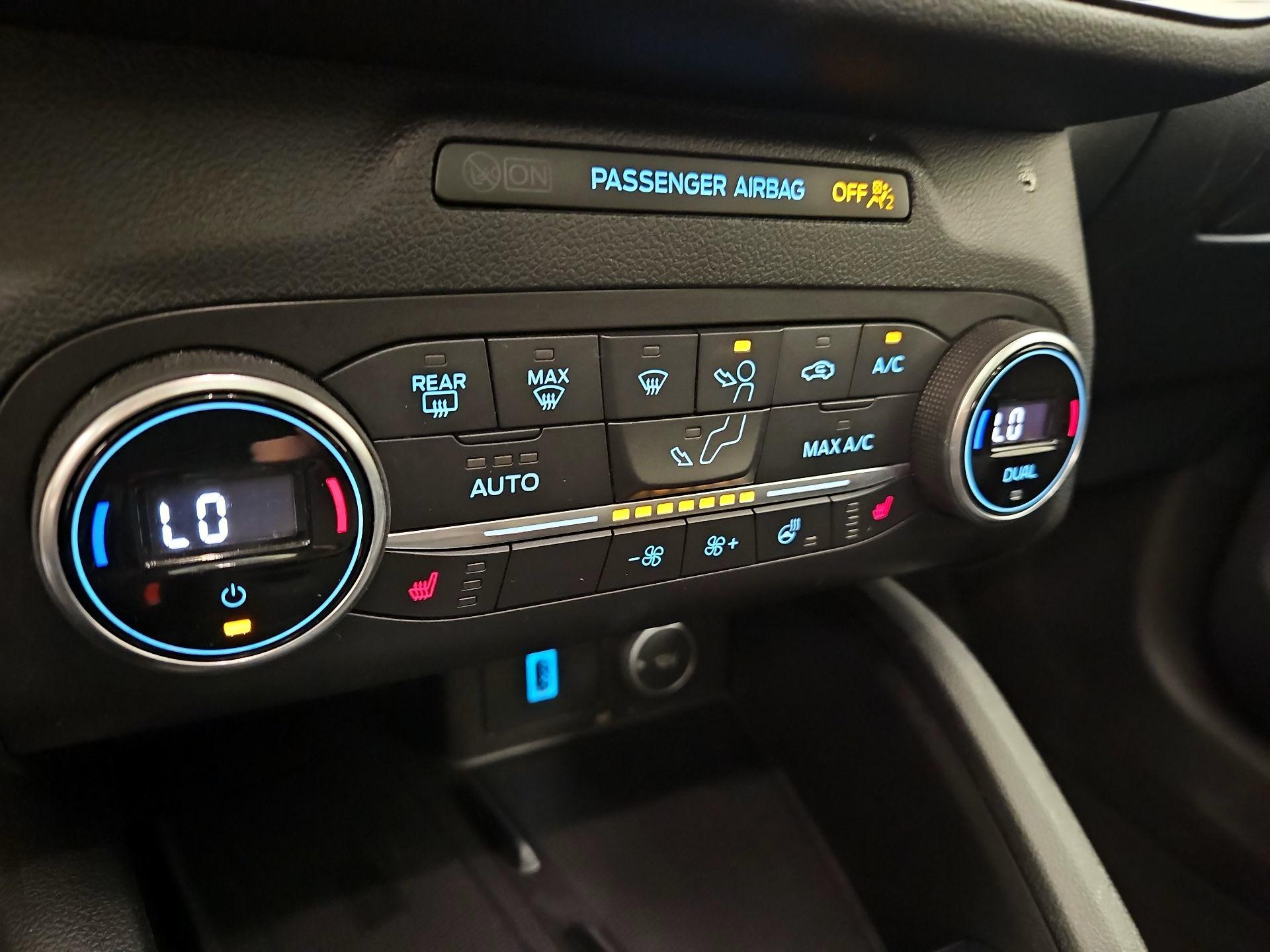 Thumbnail: 2020 Ford Escape - 17