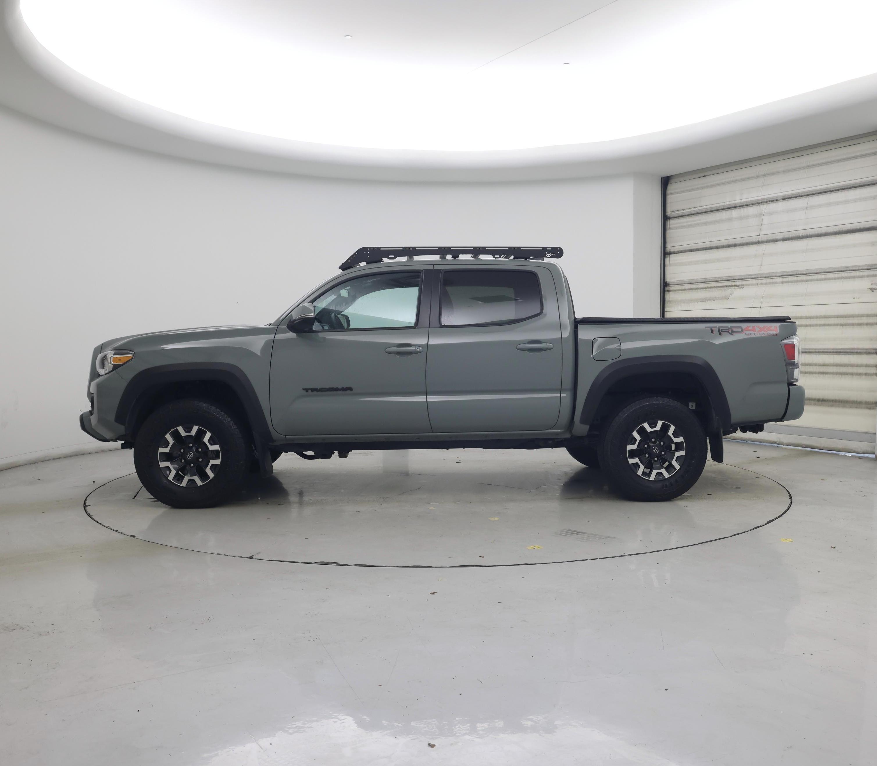 Thumbnail: 2023 Toyota Tacoma - 3