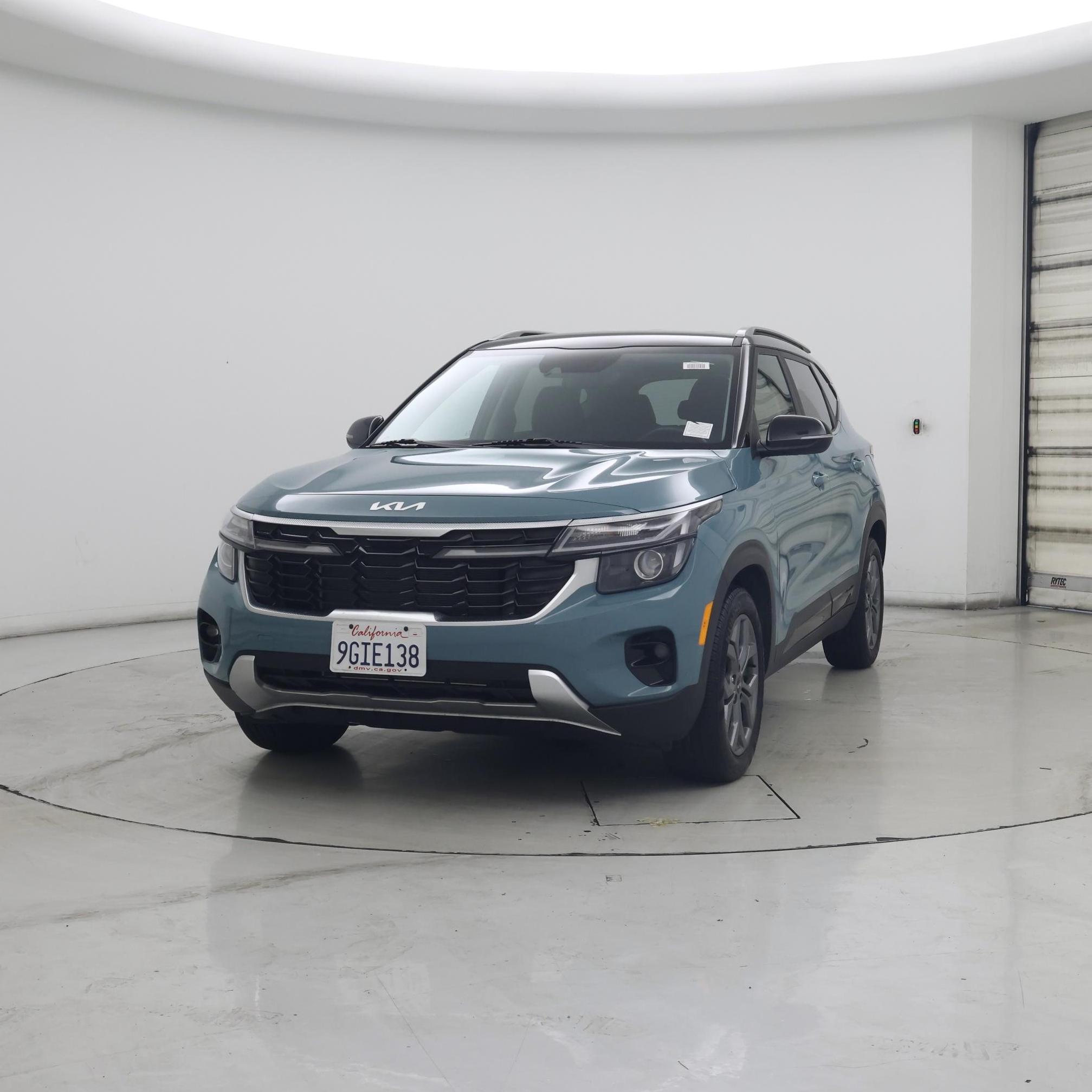 Thumbnail: 2024 Kia Seltos - 4
