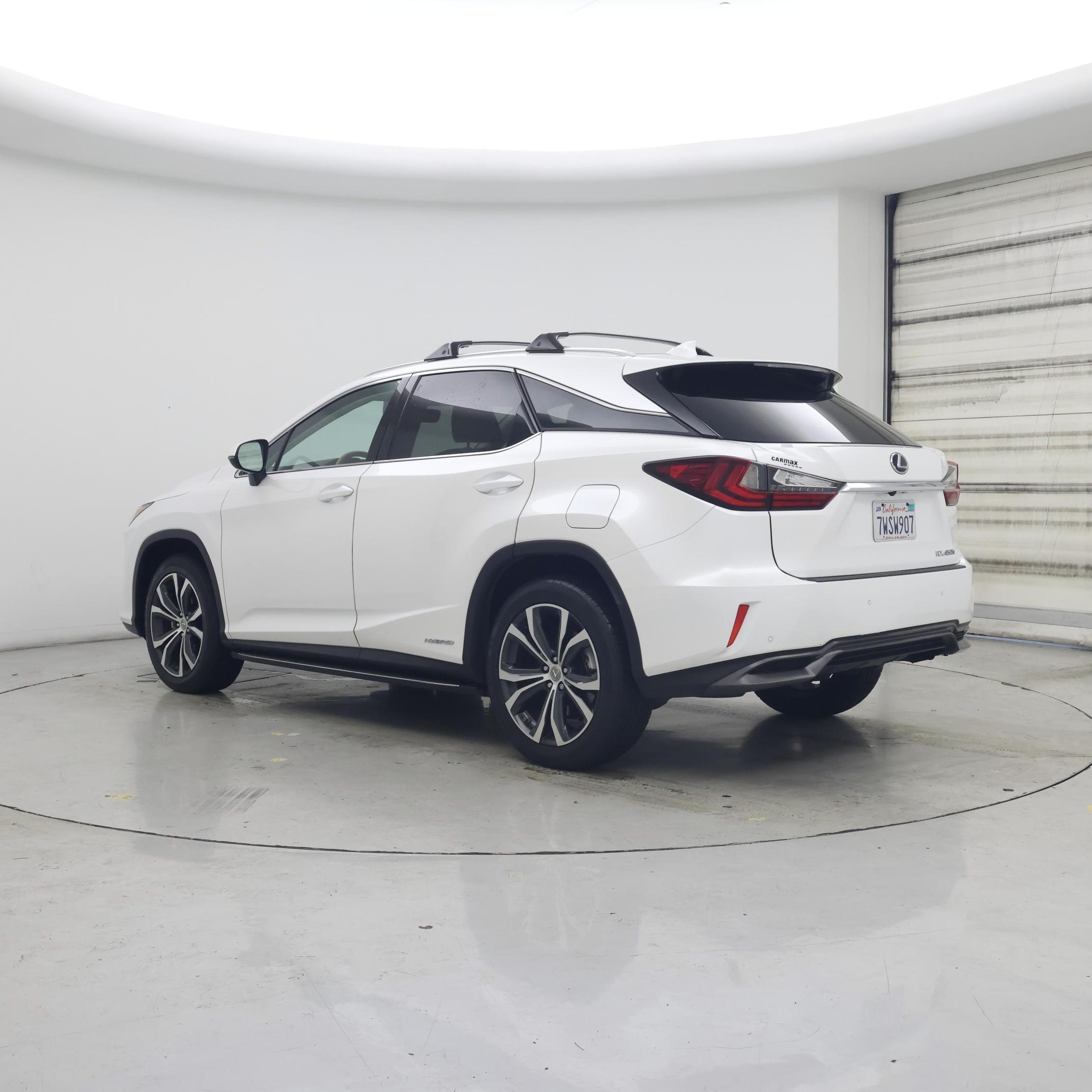 Thumbnail: 2017 Lexus RX - 2