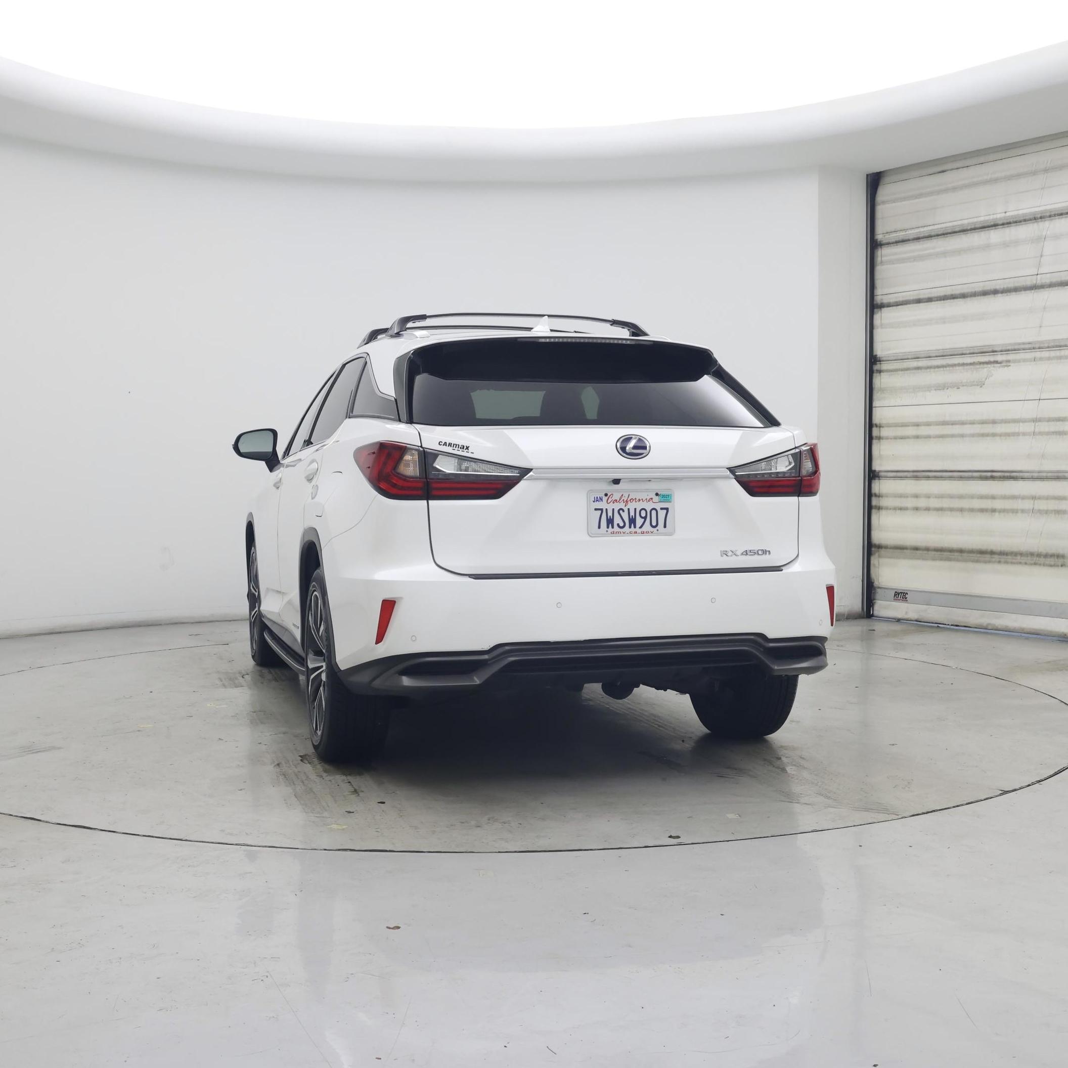 Thumbnail: 2017 Lexus RX - 6