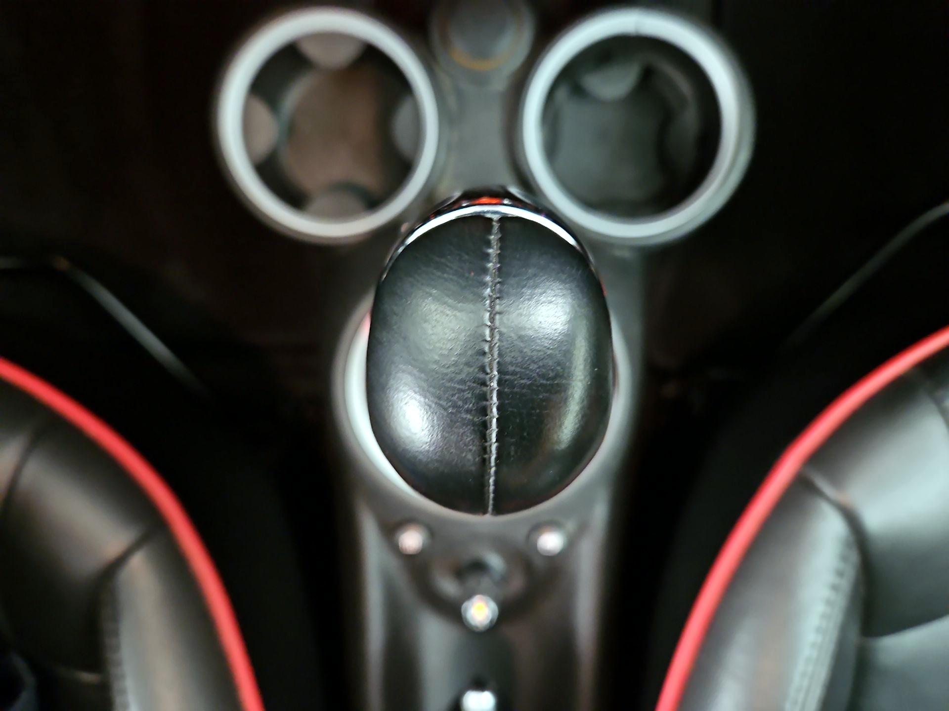 Thumbnail: 2015 MINI Cooper Roadster - 16
