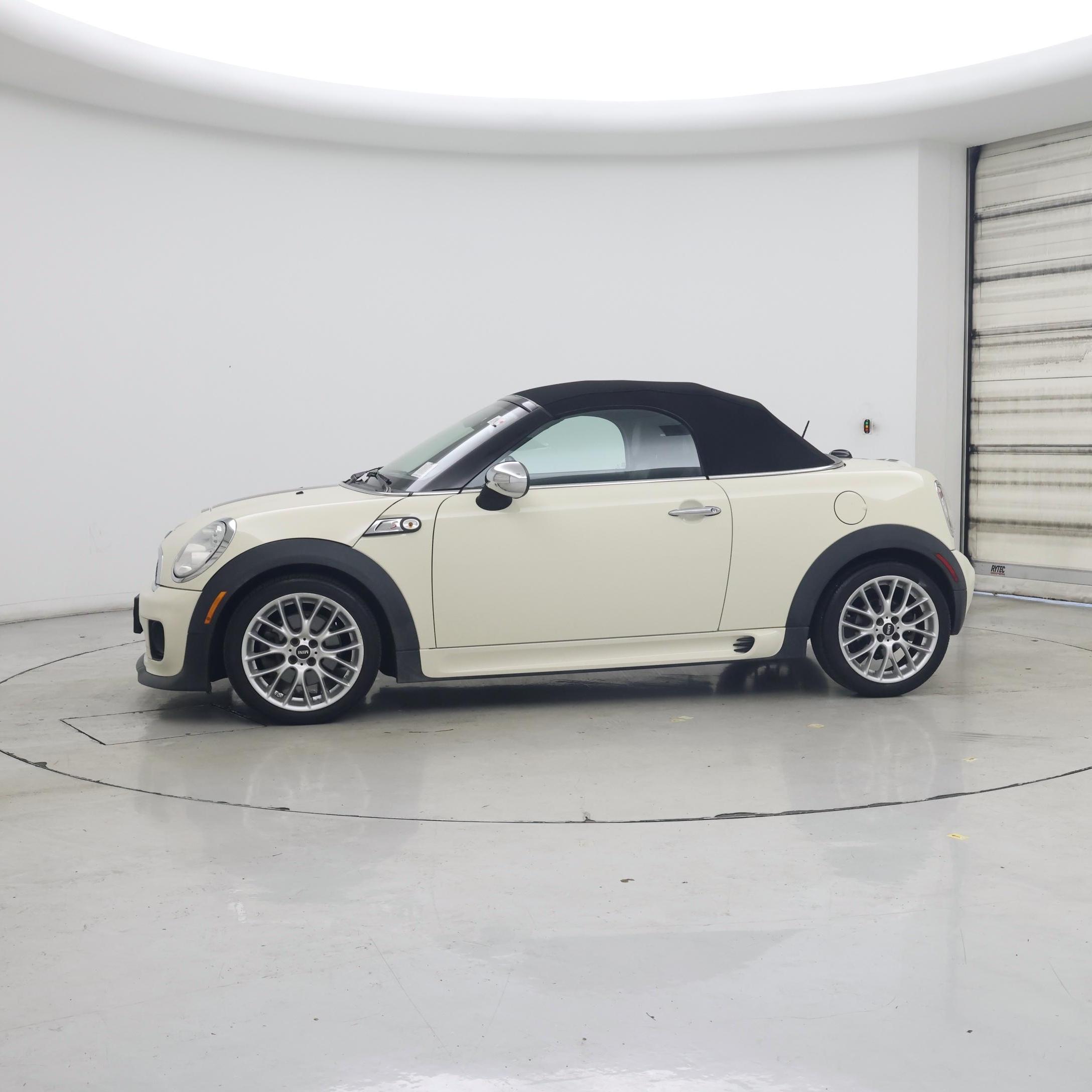 Thumbnail: 2015 MINI Cooper Roadster - 3