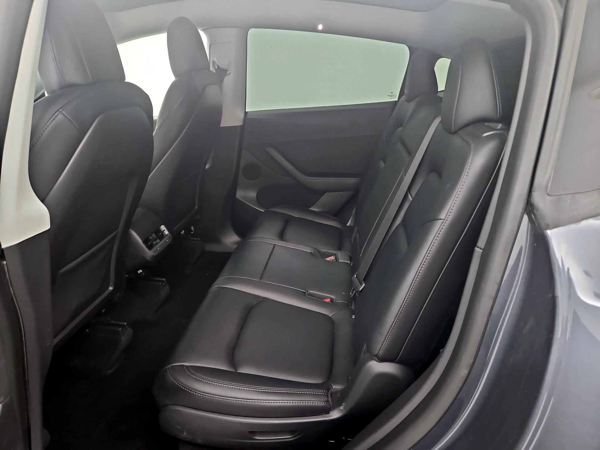 Thumbnail: 2022 Tesla Model Y - 18