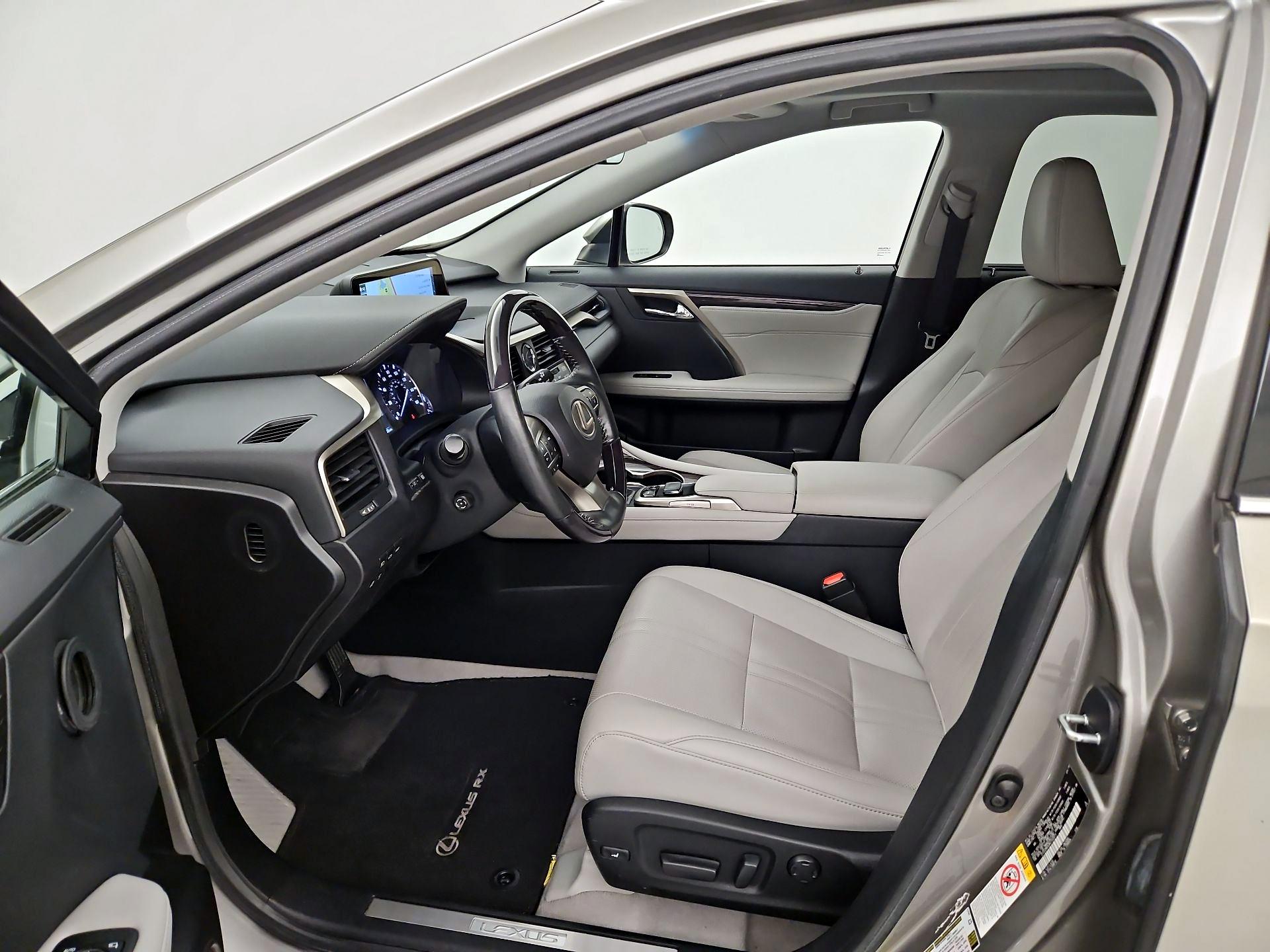 Thumbnail: 2019 Lexus RX - 11