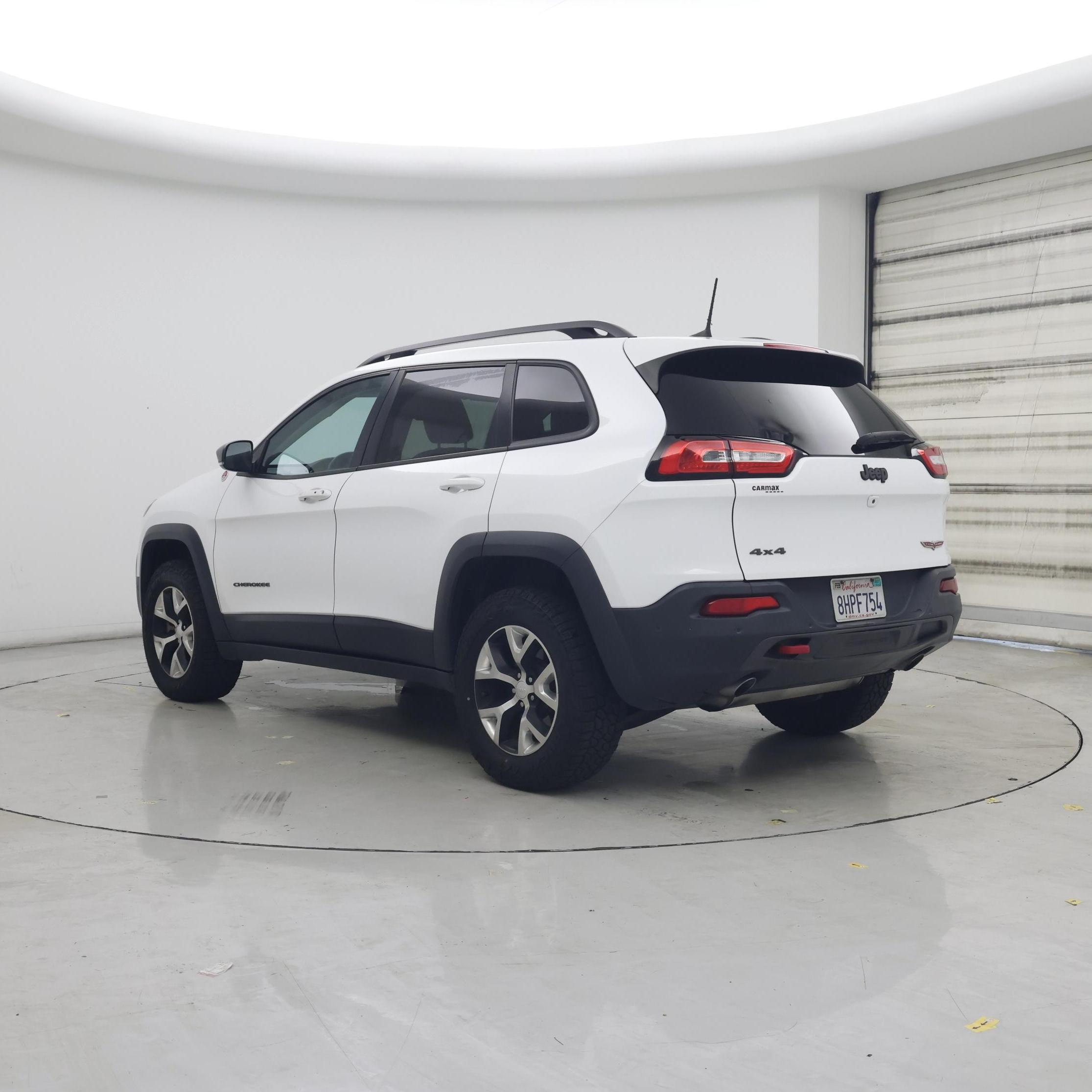 Thumbnail: 2018 Jeep Cherokee - 2