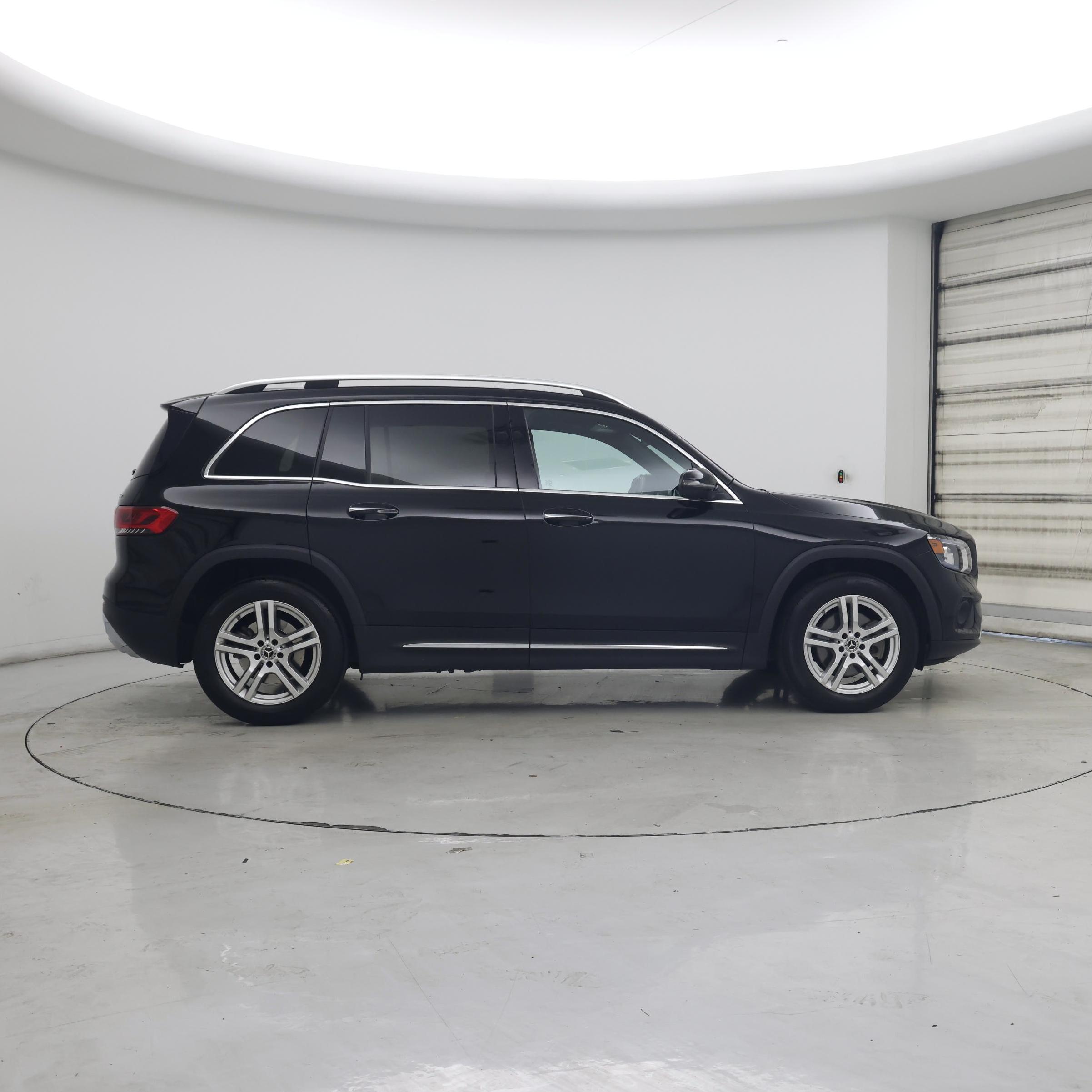 Thumbnail: 2020 Mercedes-Benz GLB - 7