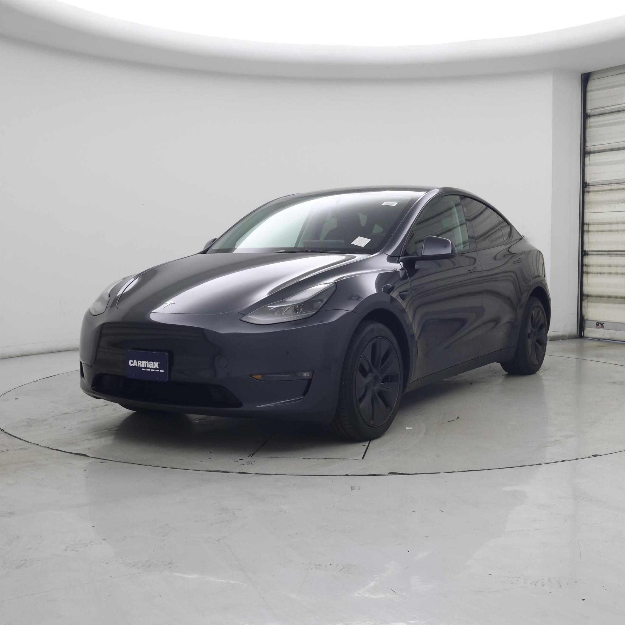 Thumbnail: 2025 Tesla Model Y - 4