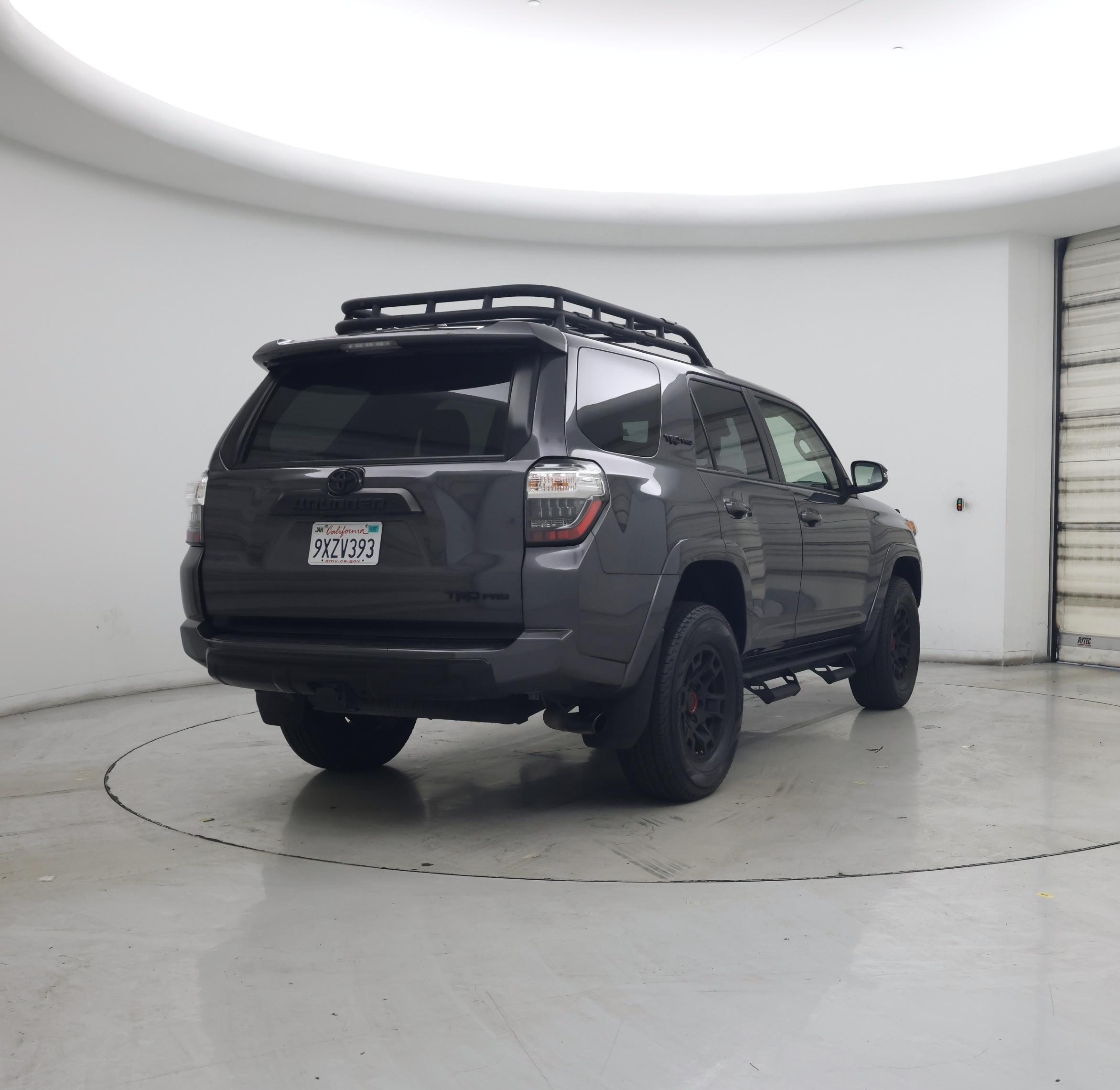 Thumbnail: 2023 Toyota 4Runner - 8