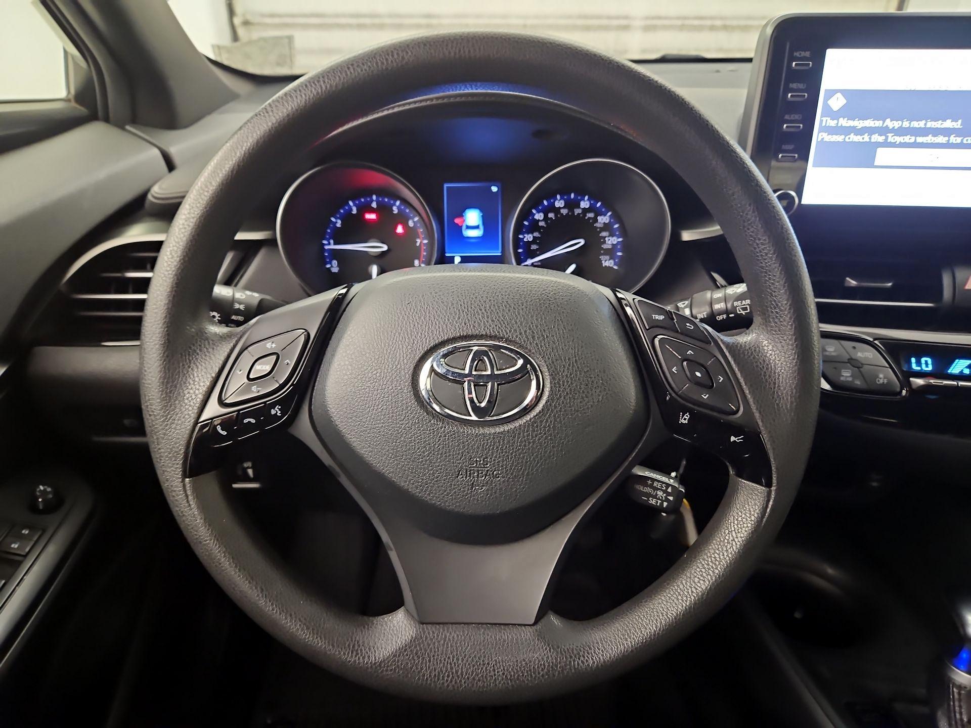 Thumbnail: 2019 Toyota C-HR - 10