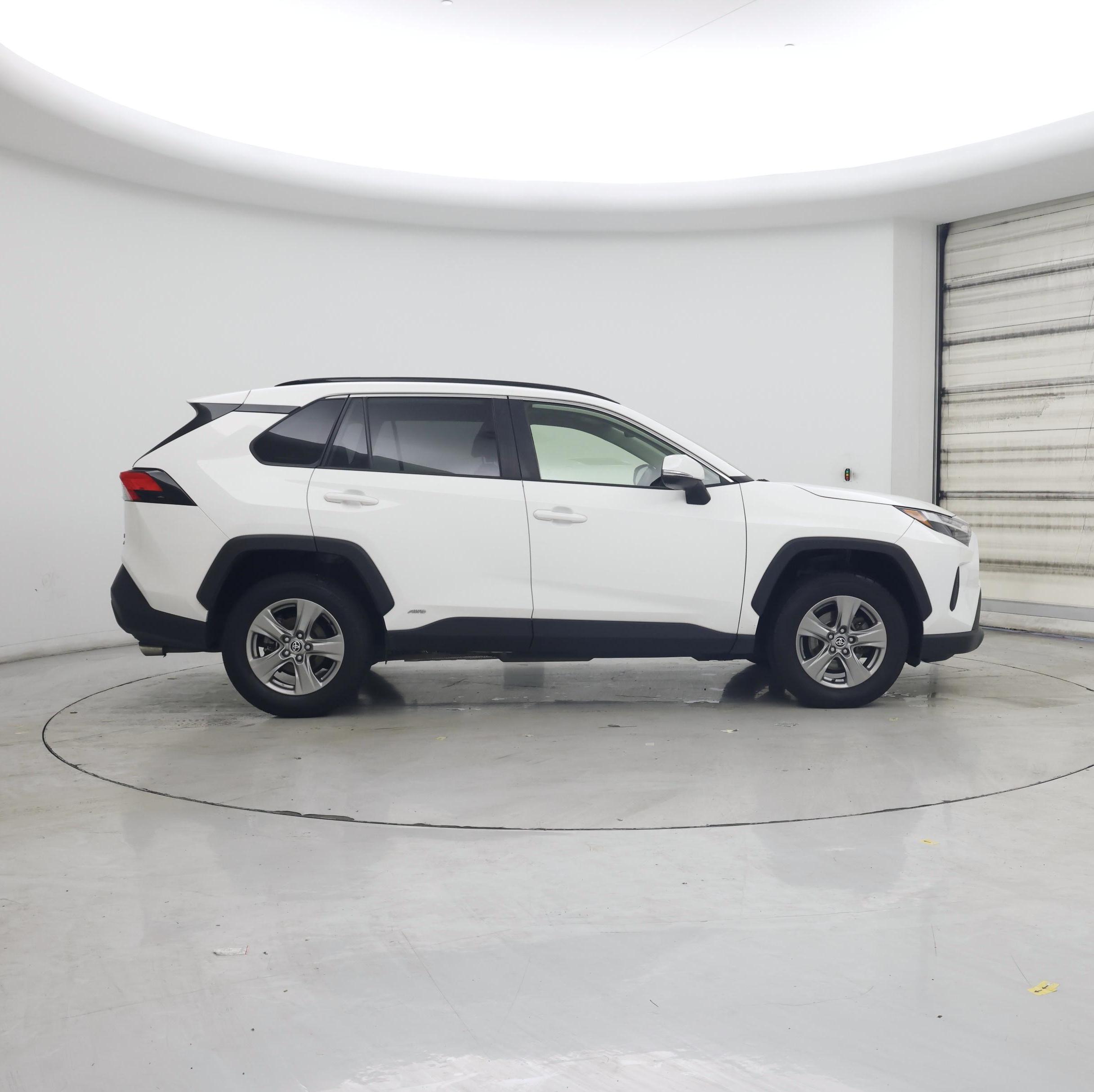 Thumbnail: 2024 Toyota RAV4 - 7