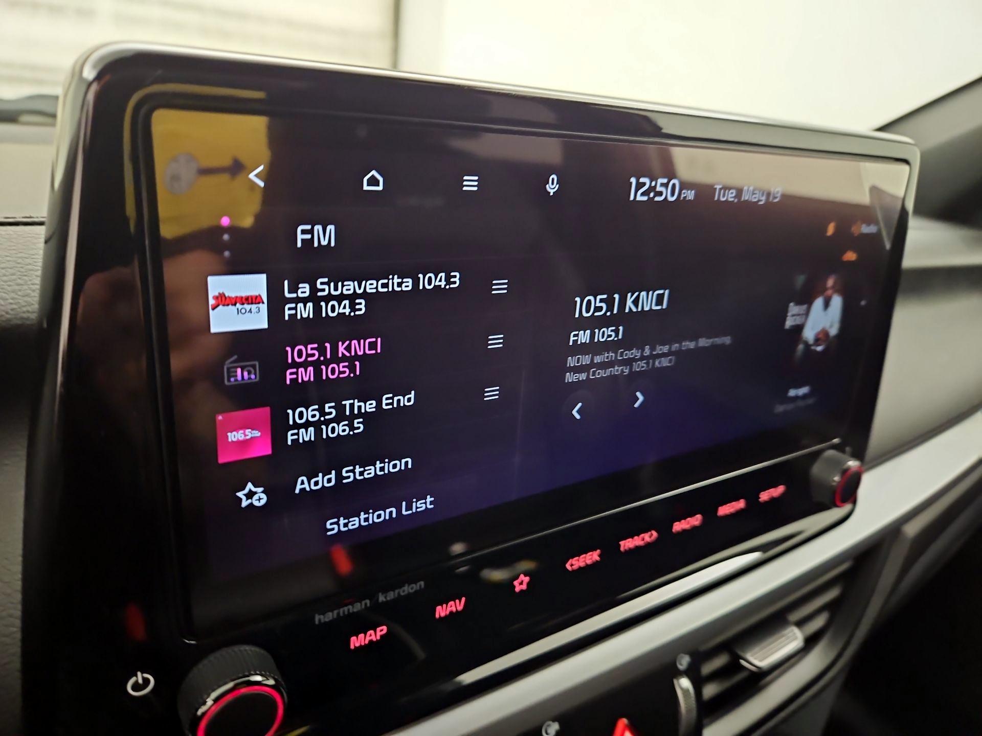Thumbnail: 2023 Kia Forte - 15
