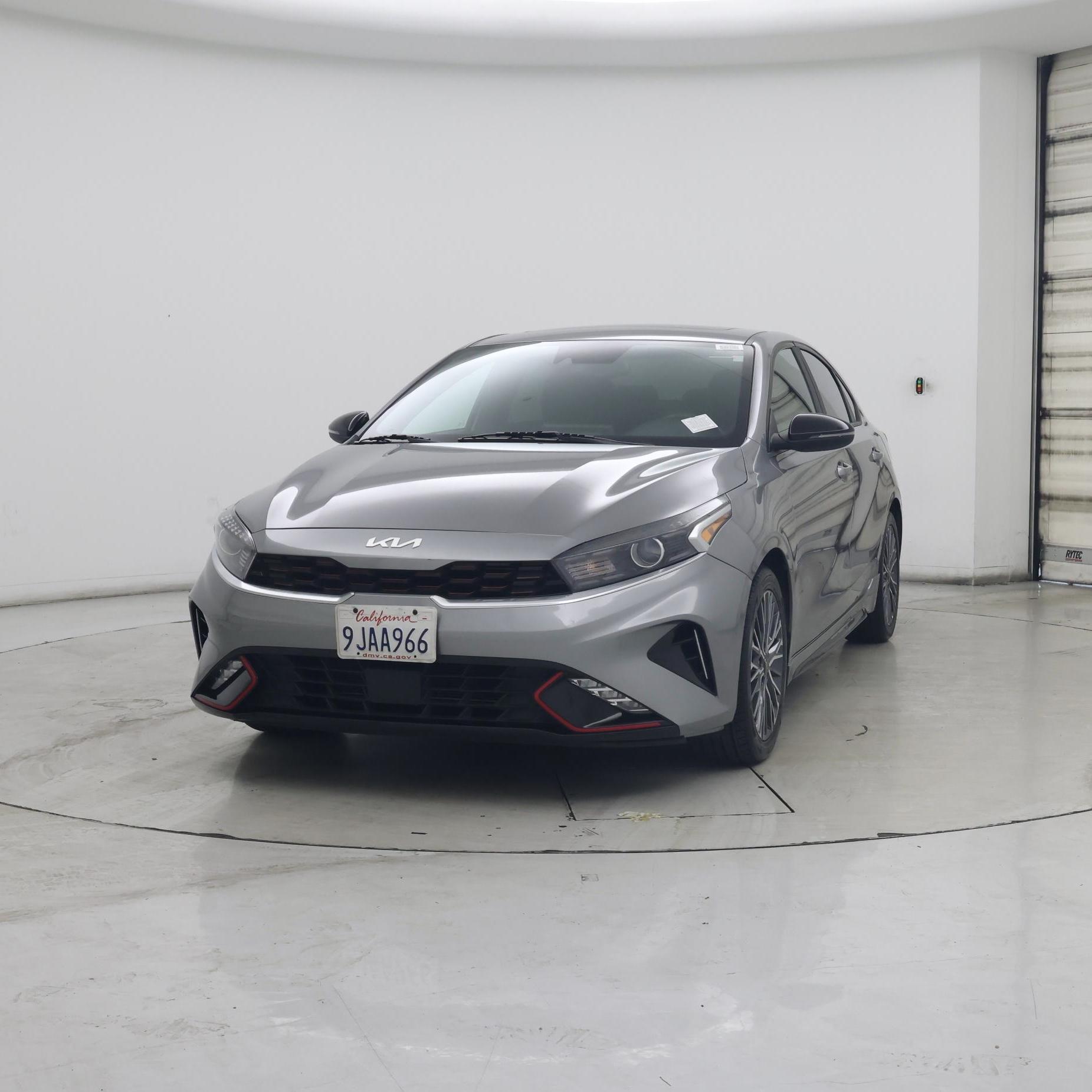 Thumbnail: 2023 Kia Forte - 4