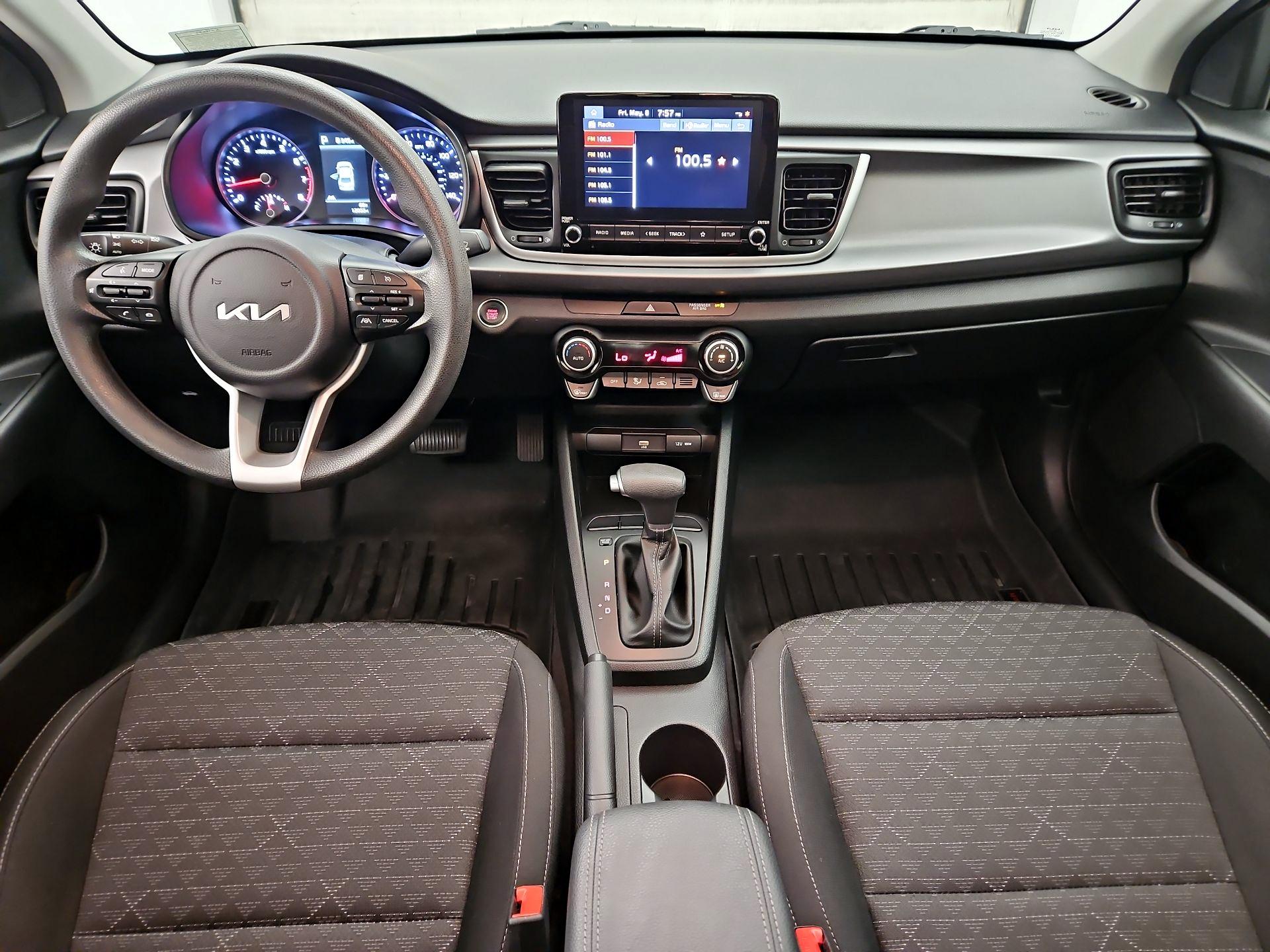 Thumbnail: 2023 Kia Rio - 9
