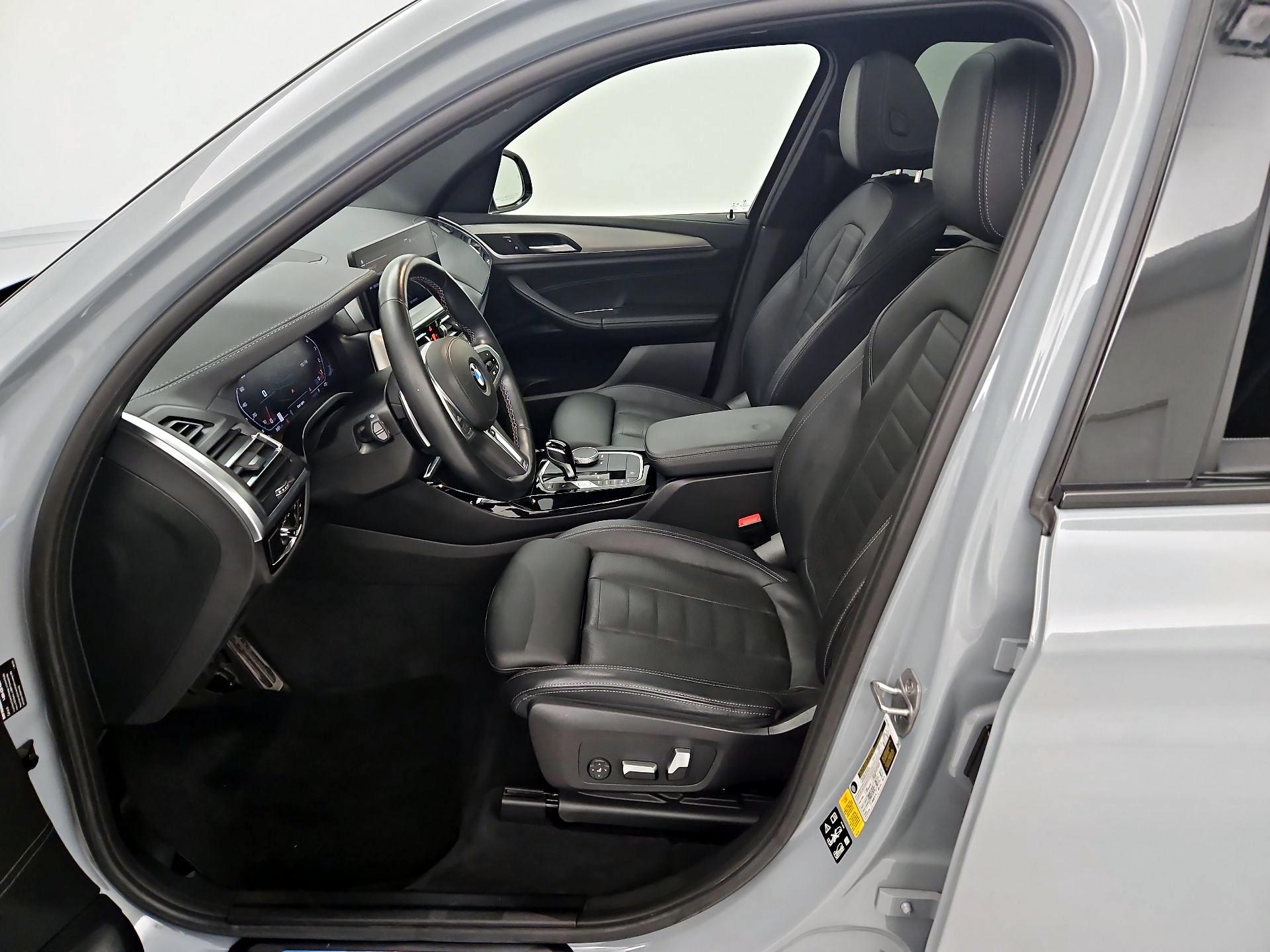 Thumbnail: 2022 BMW X3 - 11