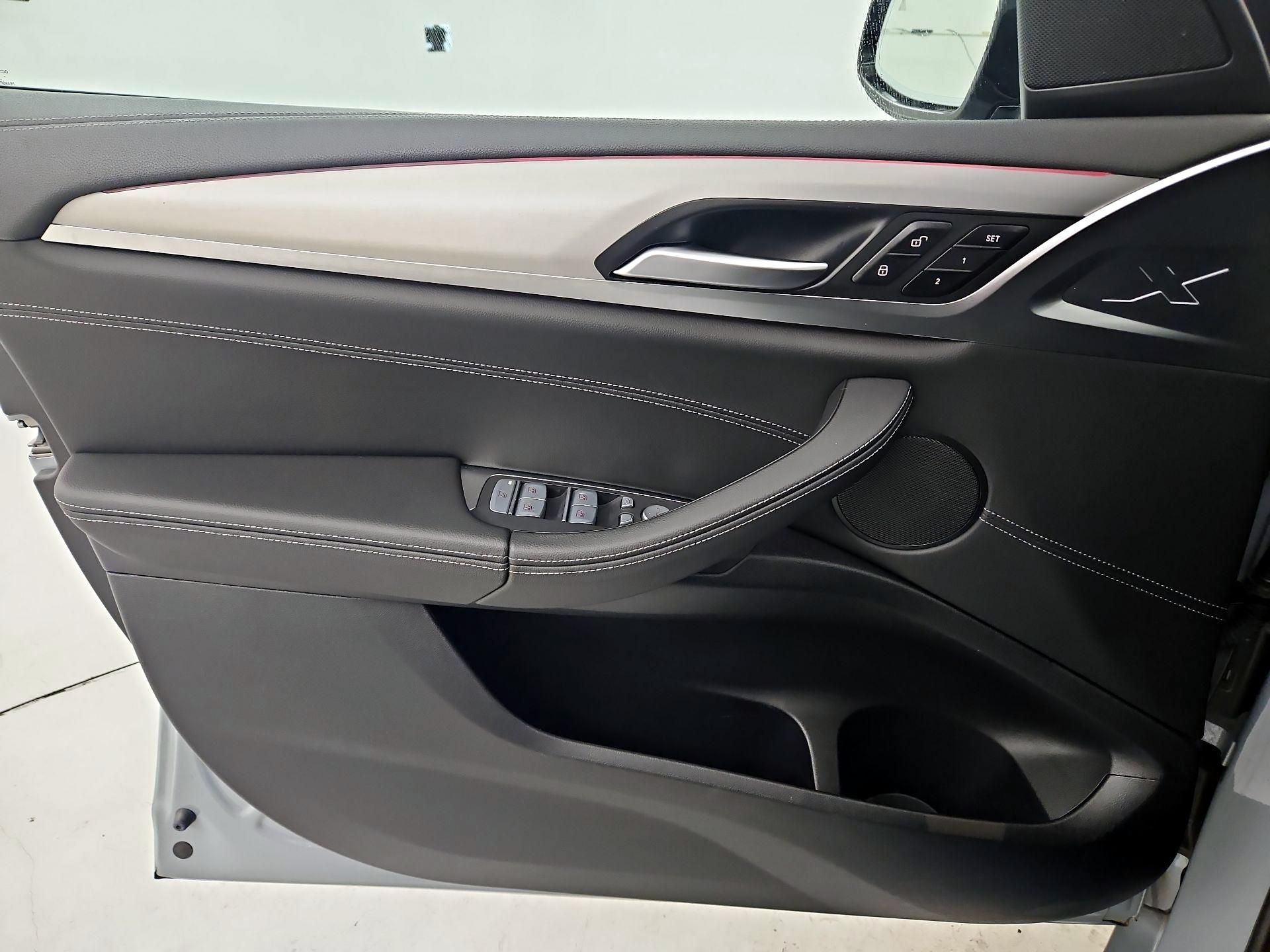 Thumbnail: 2022 BMW X3 - 12