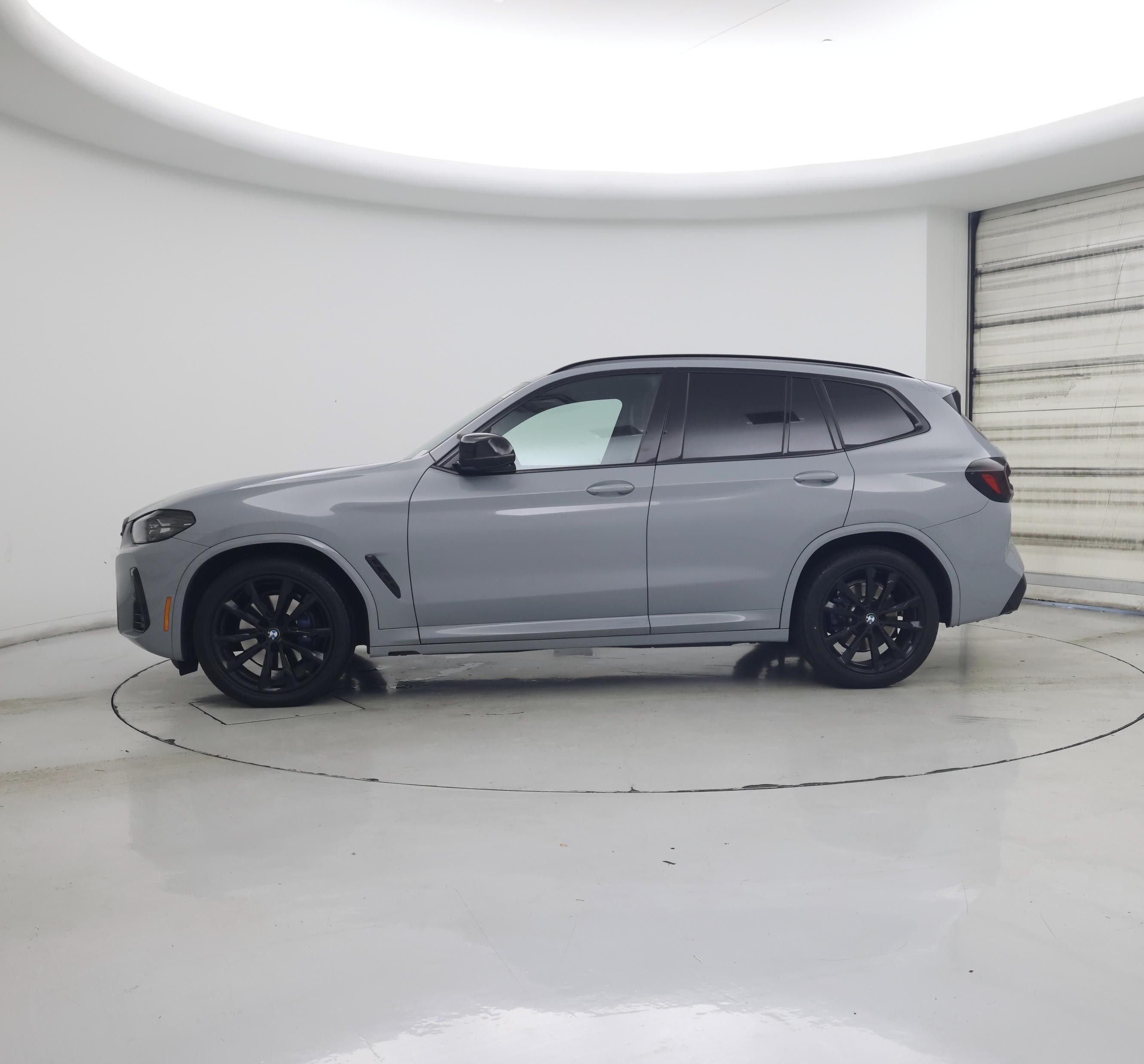 Thumbnail: 2022 BMW X3 - 3